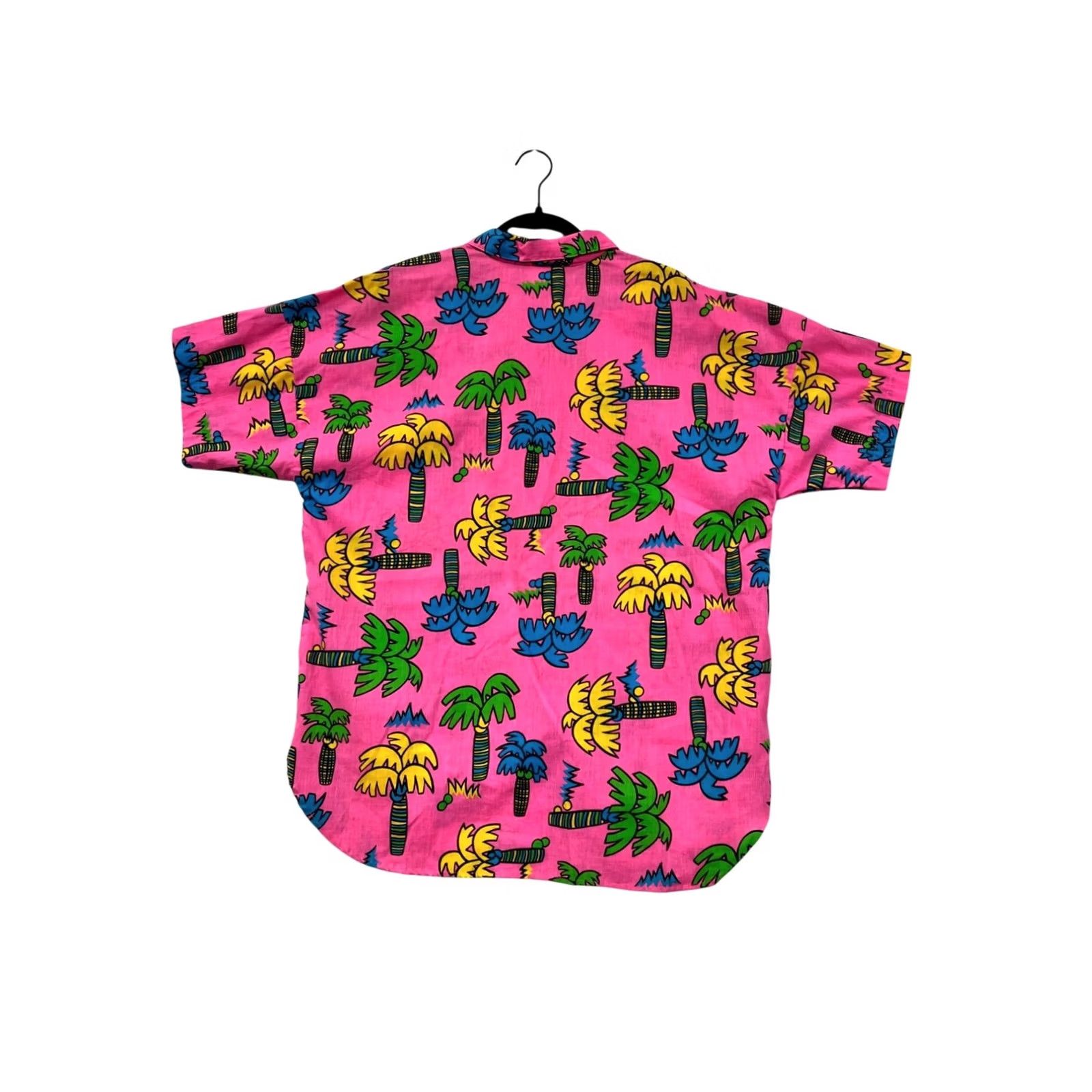 Vintage VINTAGE Avon Fashions Palm Tree Print Button-Up Shirt M Pink Unisex Adults Short Sleeve Size US M / EU 48-50 / 2 - 2 Thumbnail