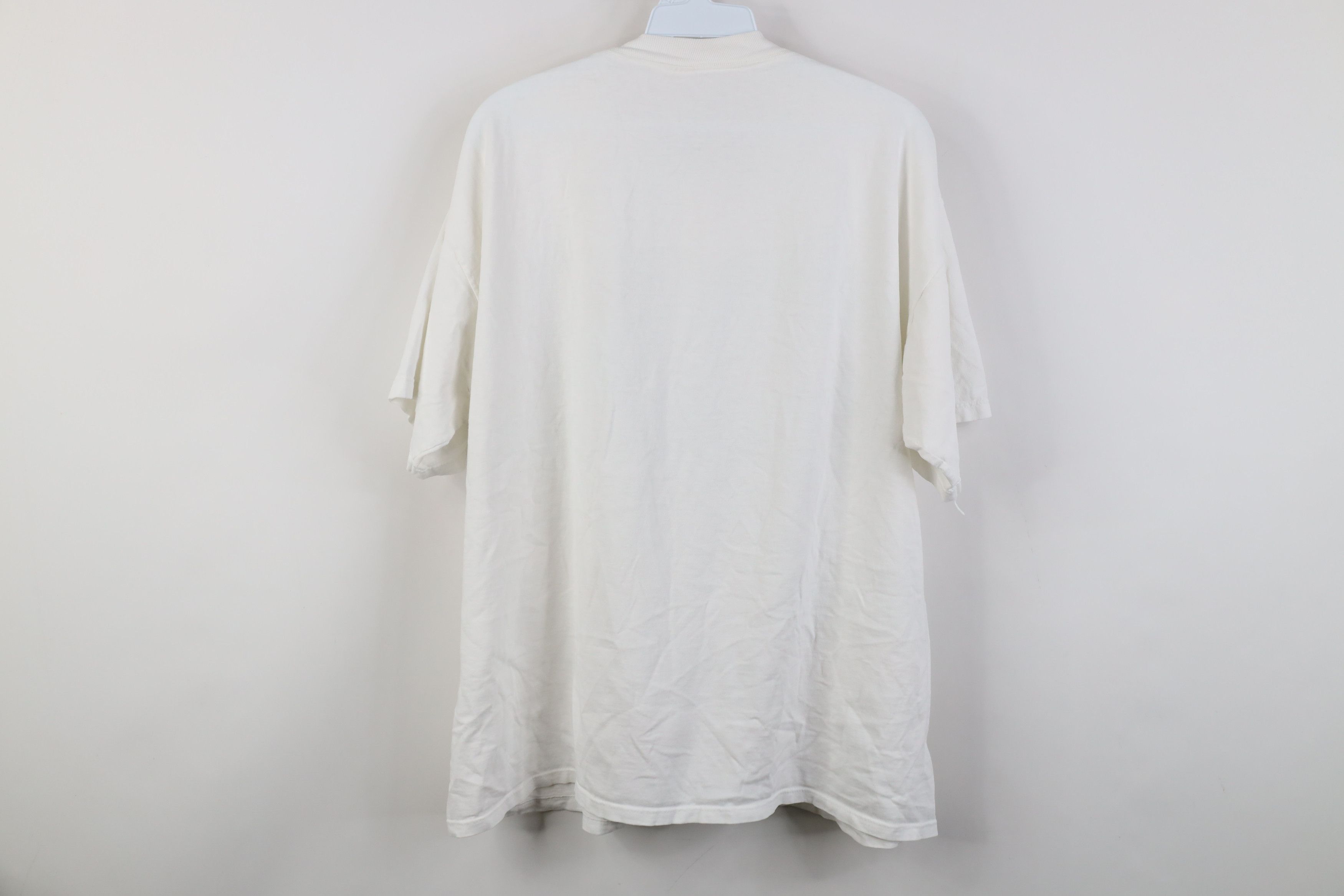Vintage Vintage 90s Streetwear Wildlife Day Shifts T-Shirt USA Size US XL / EU 56 / 4 - 13 Thumbnail