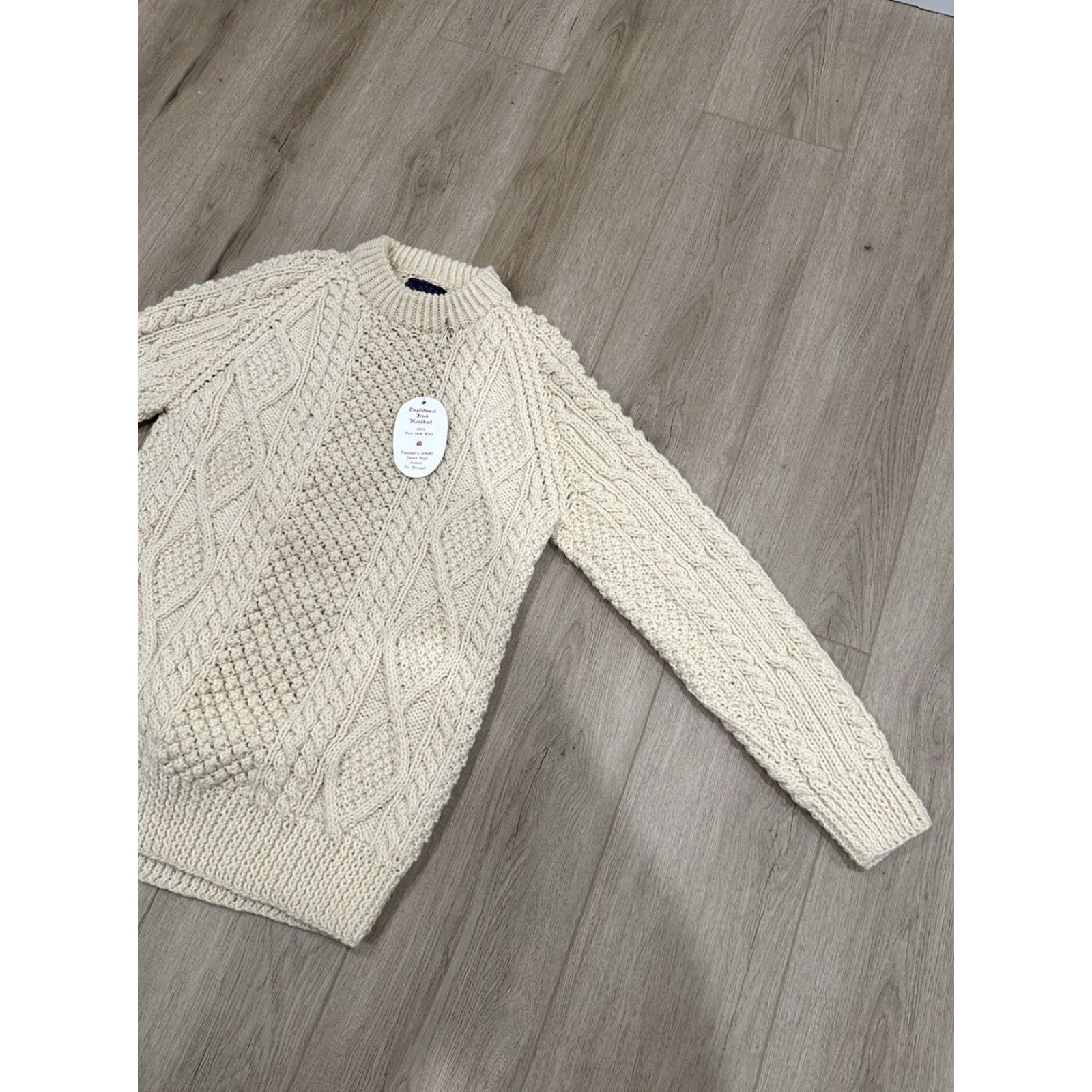 Vintage VINTAGE Campbell's Sweater Aran Cable-Knit Wool Ivory 42 Women Crew Neck Long Sleeve NWT Ireland Size M / US 6-8 / IT 42-44 - 2 Thumbnail