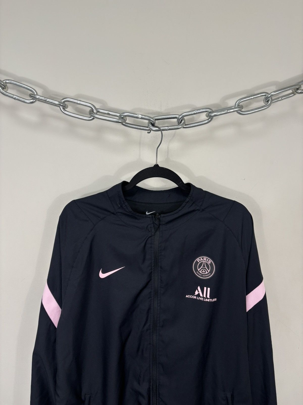 Nike Nike Paris Saint-Germain PSG 2021/22 Soccer Track Jacket Size US XL / EU 56 / 4 - 3 Thumbnail