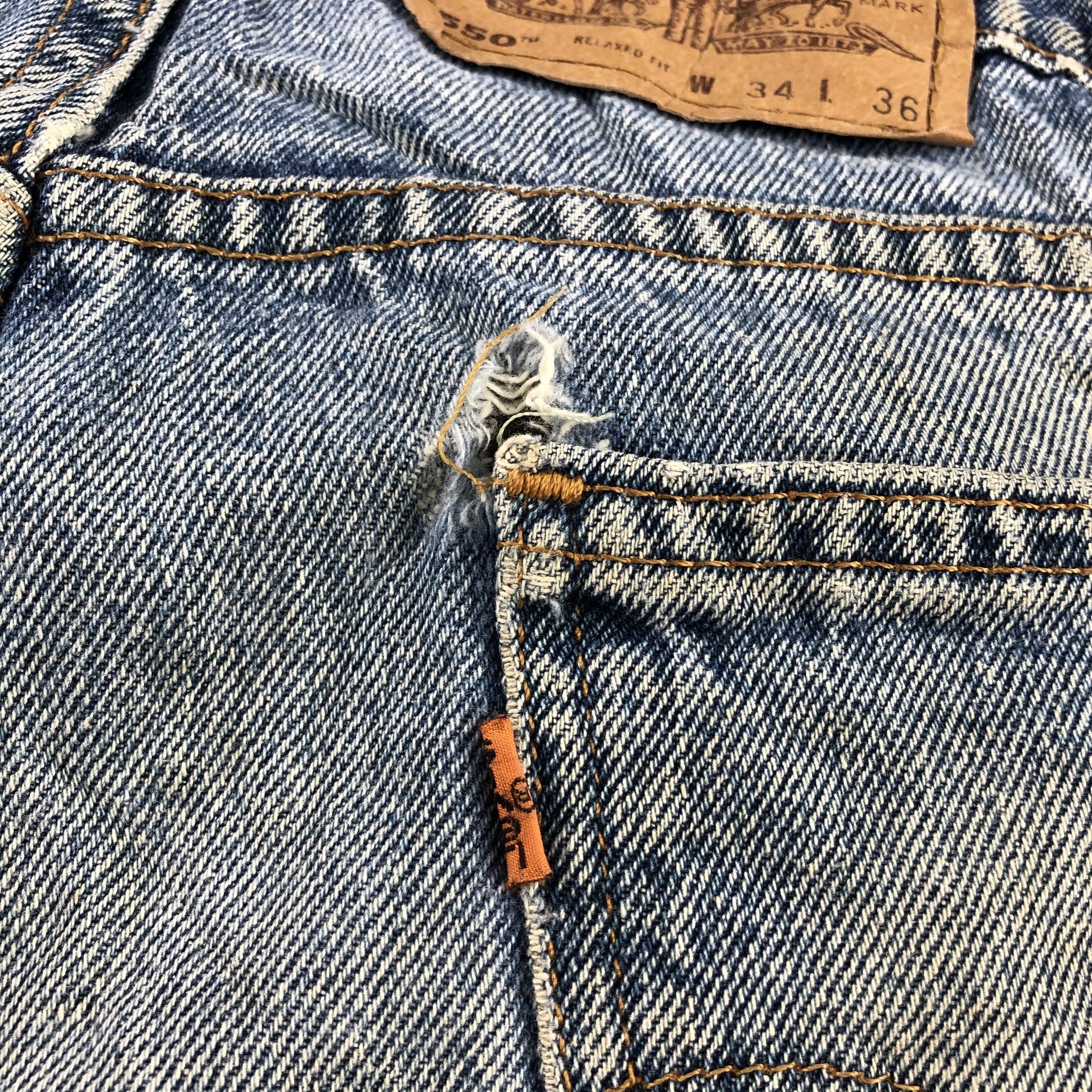 Levi's Vintage 90s Levis 550 Jeans Rusty Wash Denim KJ1089 Size US 32 / EU 48 - 9 Thumbnail