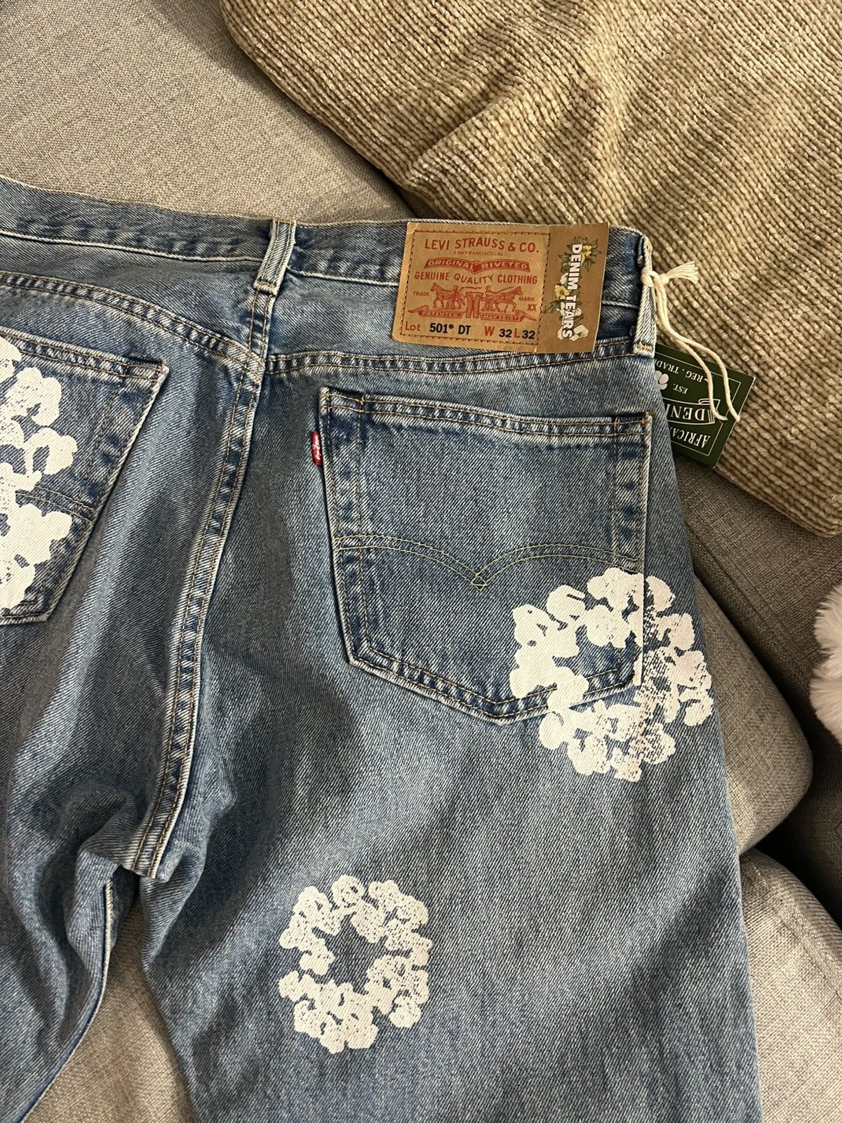 DENIM TEARS × Levi's Denim Tears Jeans X Levis Cotton Wreath Size US 32 / EU 48 - 5 Thumbnail