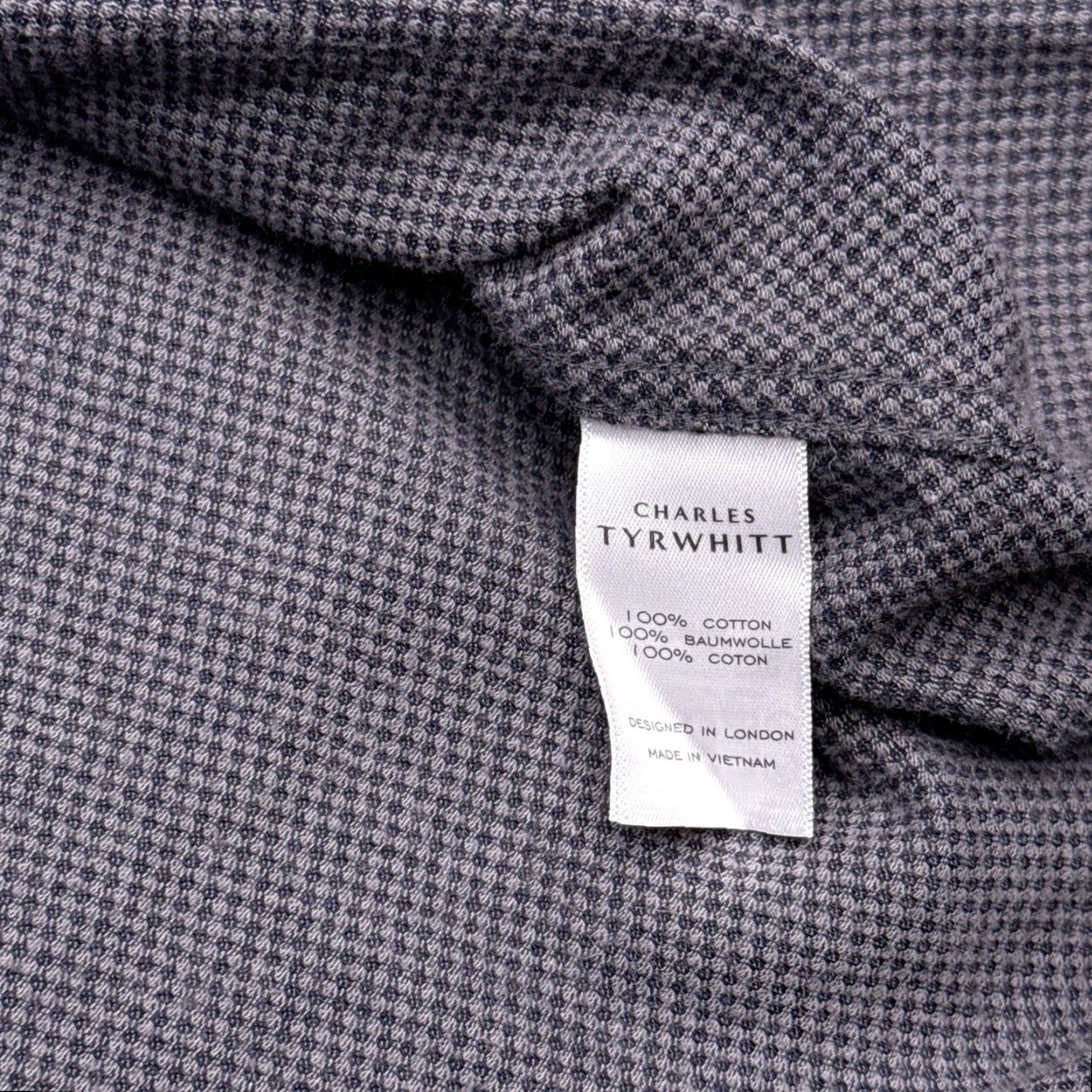 Charles Tyrwhitt Charles Tyrwhitt Classic Fit Shirt Mens Large Gray Button Up Size US L / EU 52-54 / 3 - 7 Thumbnail