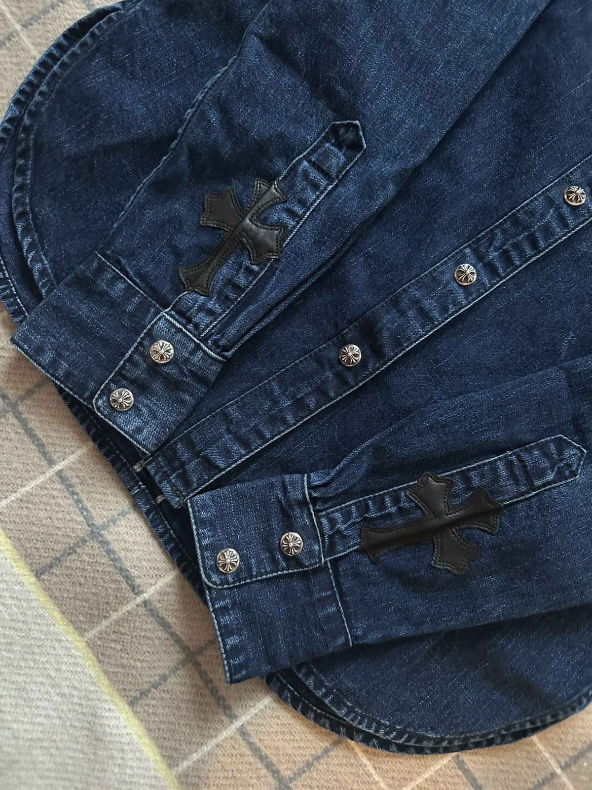 Chrome Hearts Authentic Chrome Hearts Denim Shirt Size S Size S / US 4 / IT 40 - 3 Thumbnail