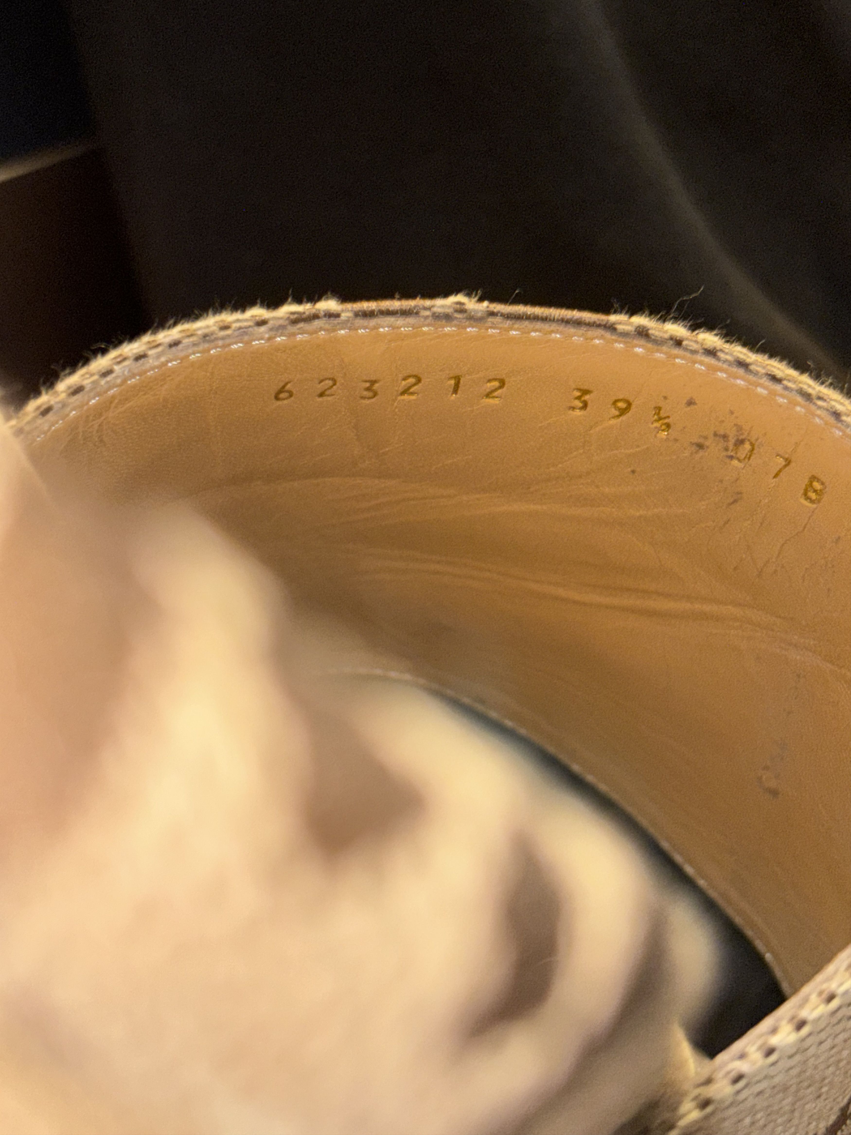 Gucci Gucci monogram platform slides Size US 9.5 / IT 39.5 - 3 Thumbnail