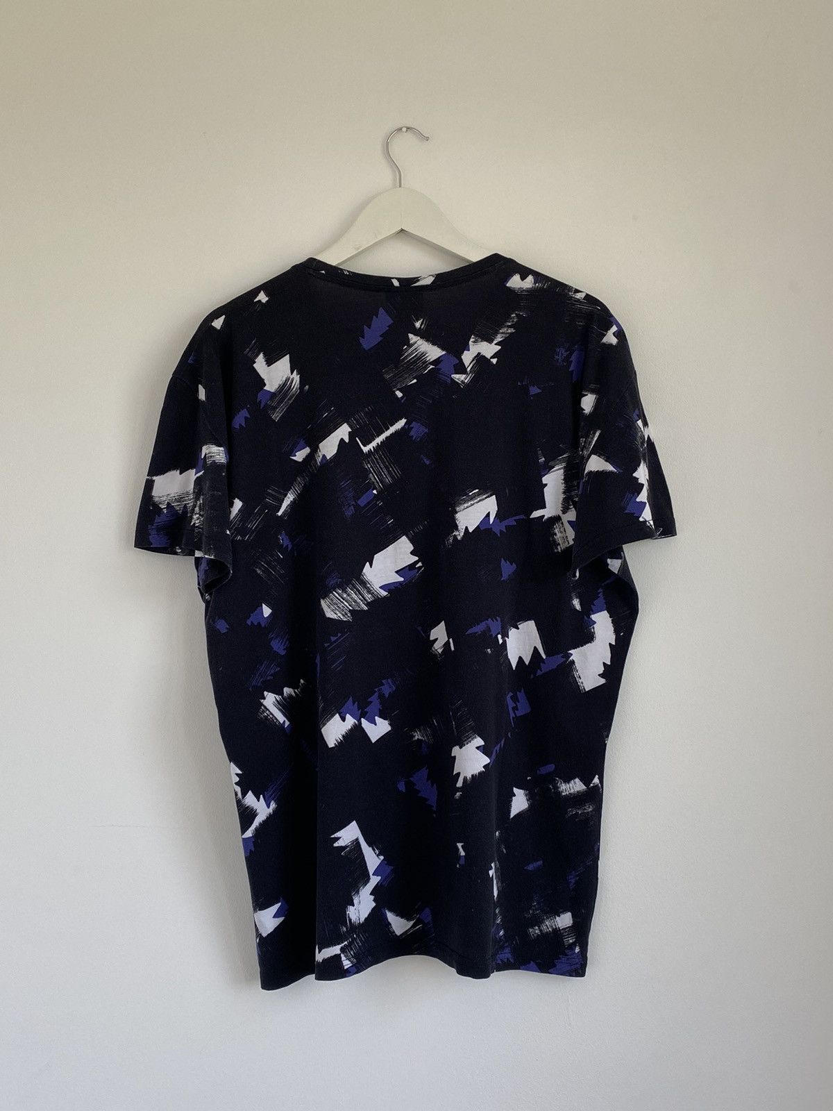 Vivienne Westwood Vivienne Westwood all overprint mens short sleeve t-shirt Size US XL / EU 56 / 4 - 2 Thumbnail