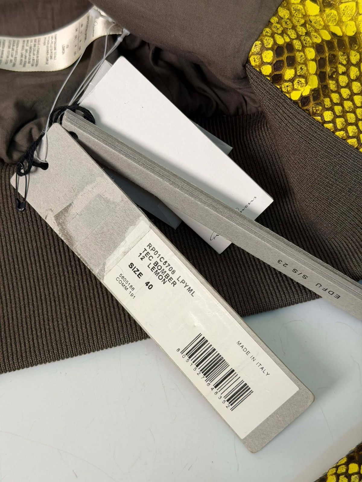 Rick Owens SS23 Rick Owens Python Leather Bomber Jacket in Lemon Yellow Size S / US 4 / IT 40 - 13 Thumbnail