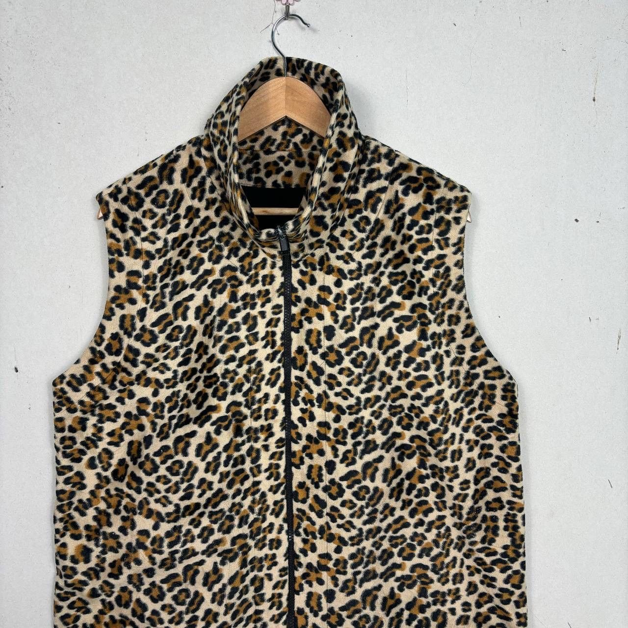 Other Vintage UNICO Milano Reversible Leopard Fleece Vest L Size US L / EU 52-54 / 3 - 5 Thumbnail