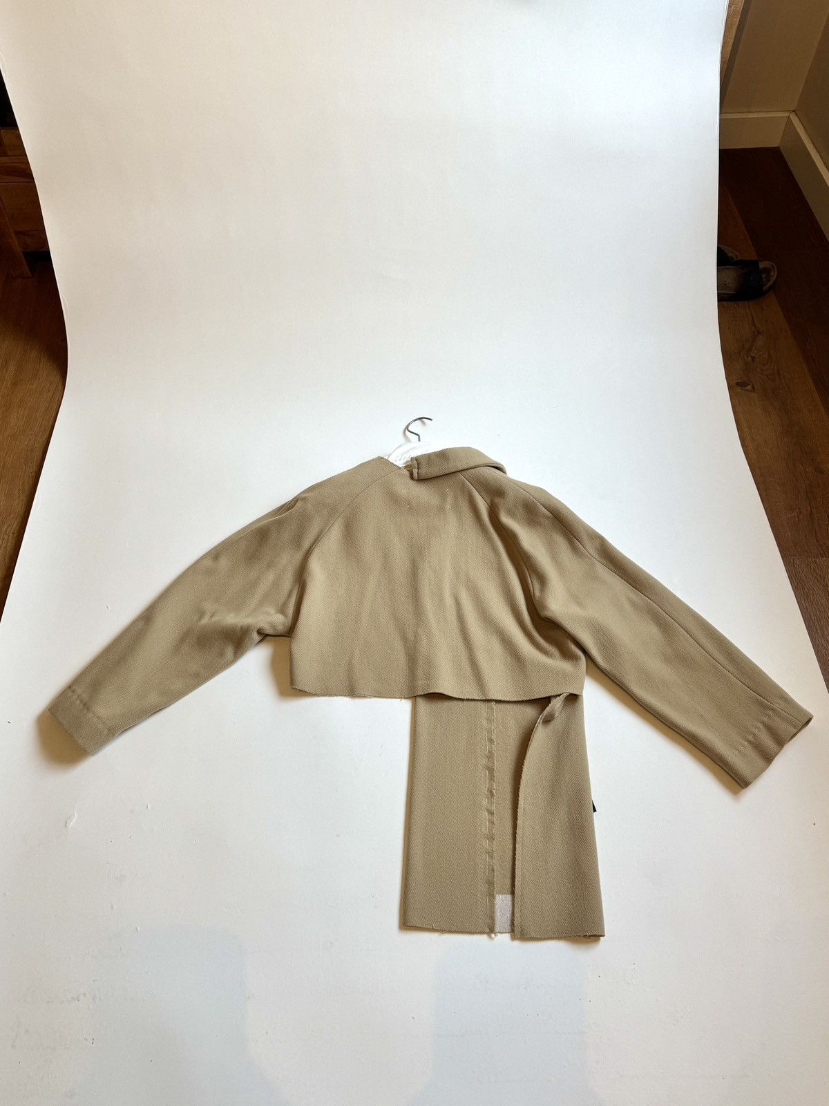 Maison Margiela FW 1997 Runway Deconstructed Coat / Basting Jacket in Cream Size L / US 10 / IT 46 - 14 Thumbnail