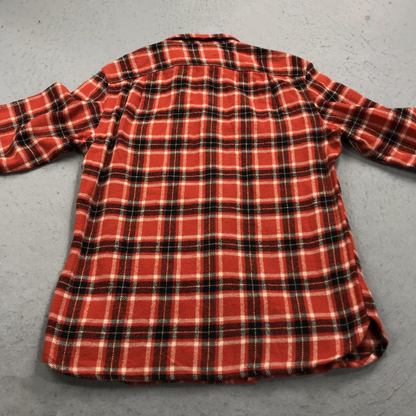 Wallace & Barnes Wallace & Barnes Shirt Mens S Red Plaid Heavyweight Flannel NWT Button-Up Cotton long Sleeve Classic Outdoor 90s style Size US S / EU 44-46 / 1 - 7 Thumbnail