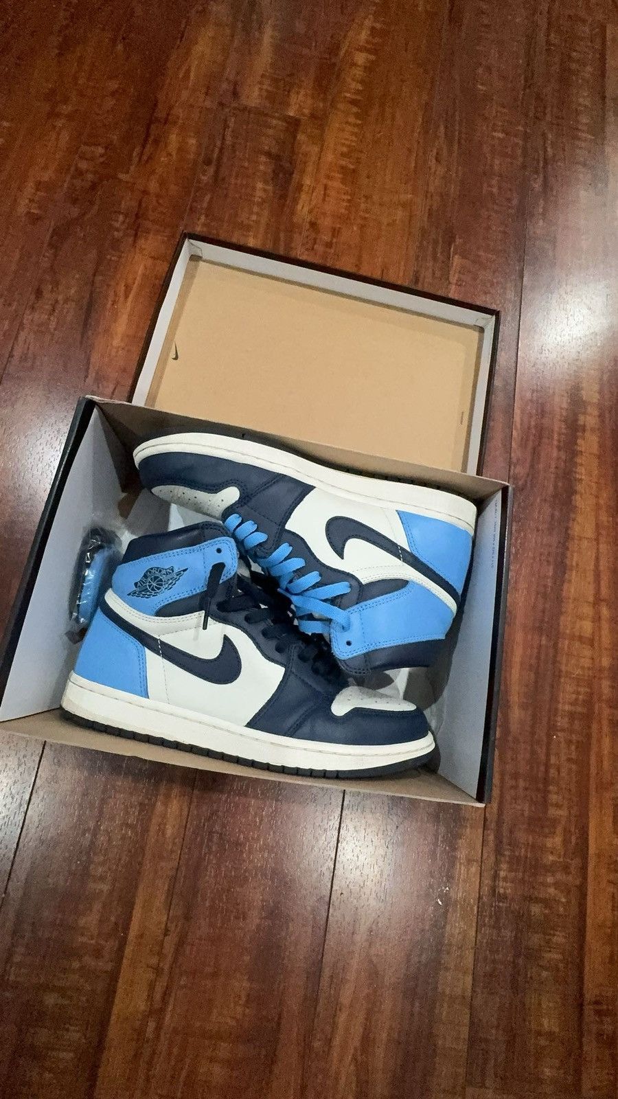Jordan Brand × Nike Jordan 1 Retro High OG Obsidian Size US 8.5 / EU 41-42 - 14 Thumbnail