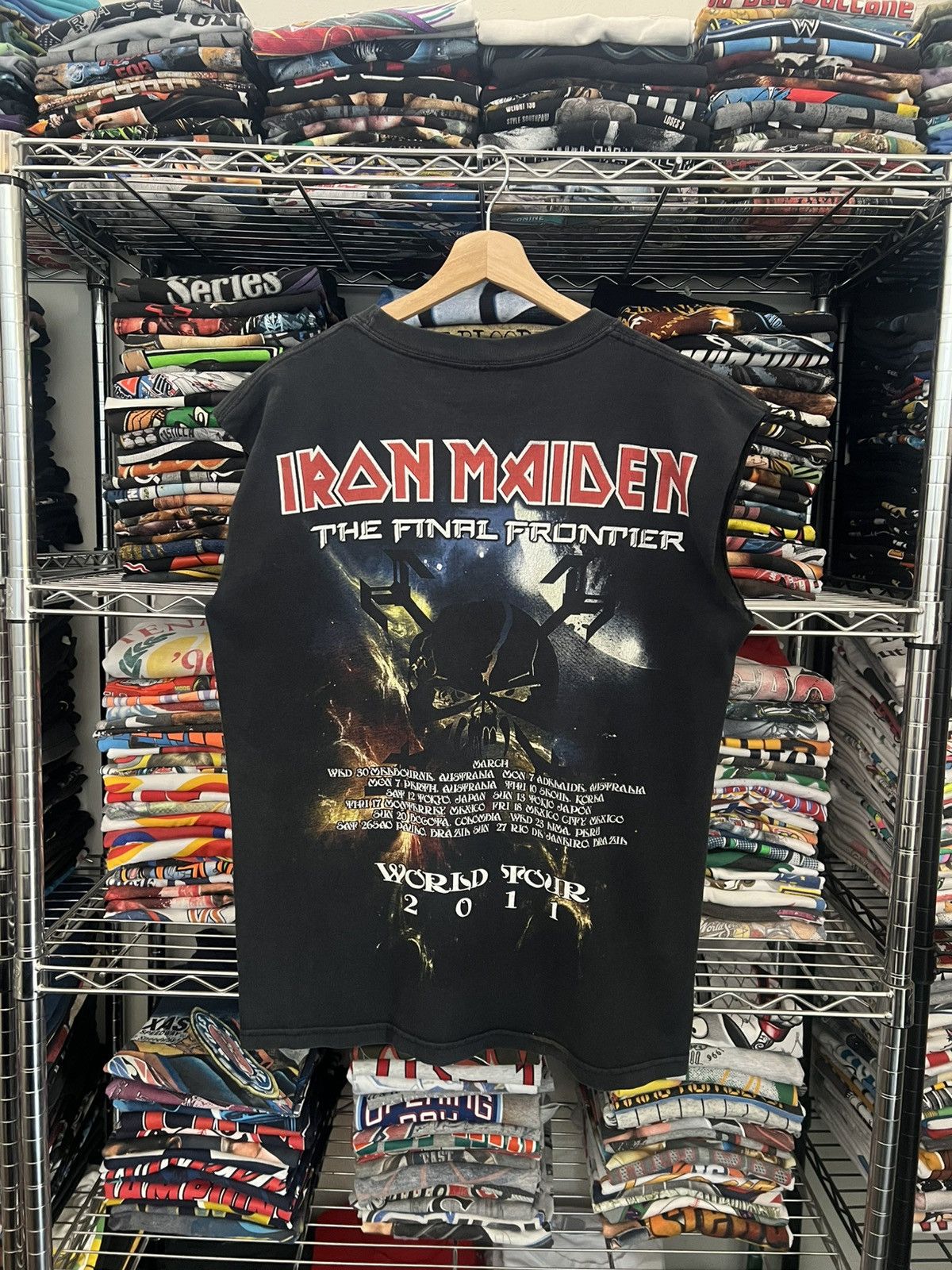 Iron Maiden 2011 The Final Frontier Eddie Big Face Tour Band Tee Size US L / EU 52-54 / 3 - 2 Thumbnail