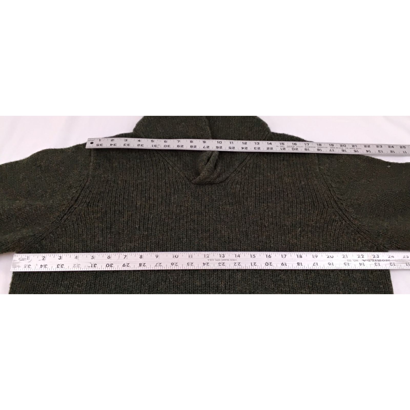 L.L. Bean L.L. Bean Shetland Wool Sweater Men's L Green Elbow Patches Size US L / EU 52-54 / 3 - 11 Thumbnail
