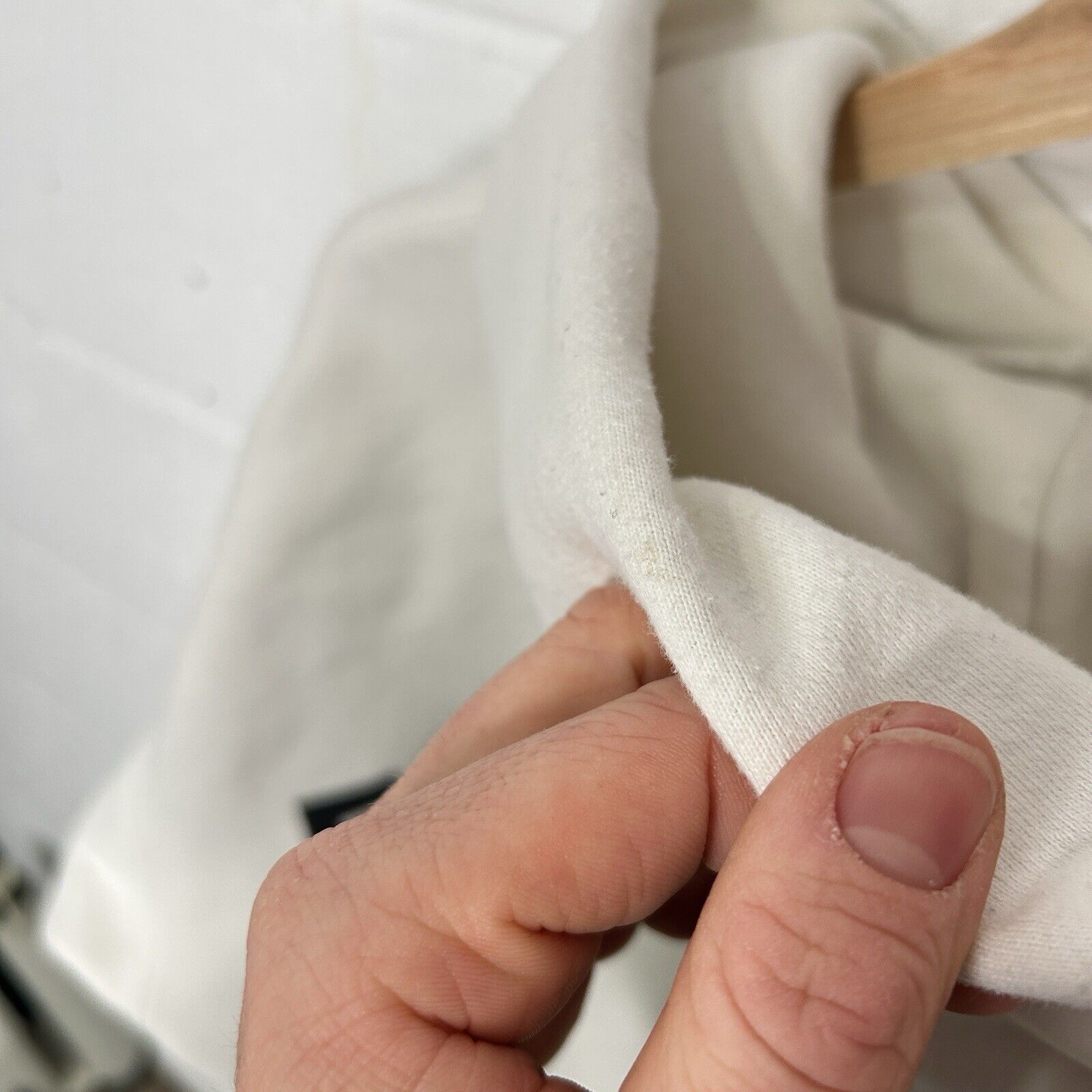 Fear of God Fear of God Essentials 3M Logo Pullover Hoodie “White” FW19 Size US S / EU 44-46 / 1 - 11 Thumbnail