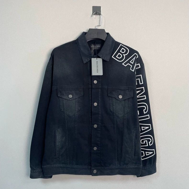 Balenciaga Balenciaga Letter Embroidered Sleeve Denim Jacket Size US XS / EU 42 / 0 - 1 Thumbnail