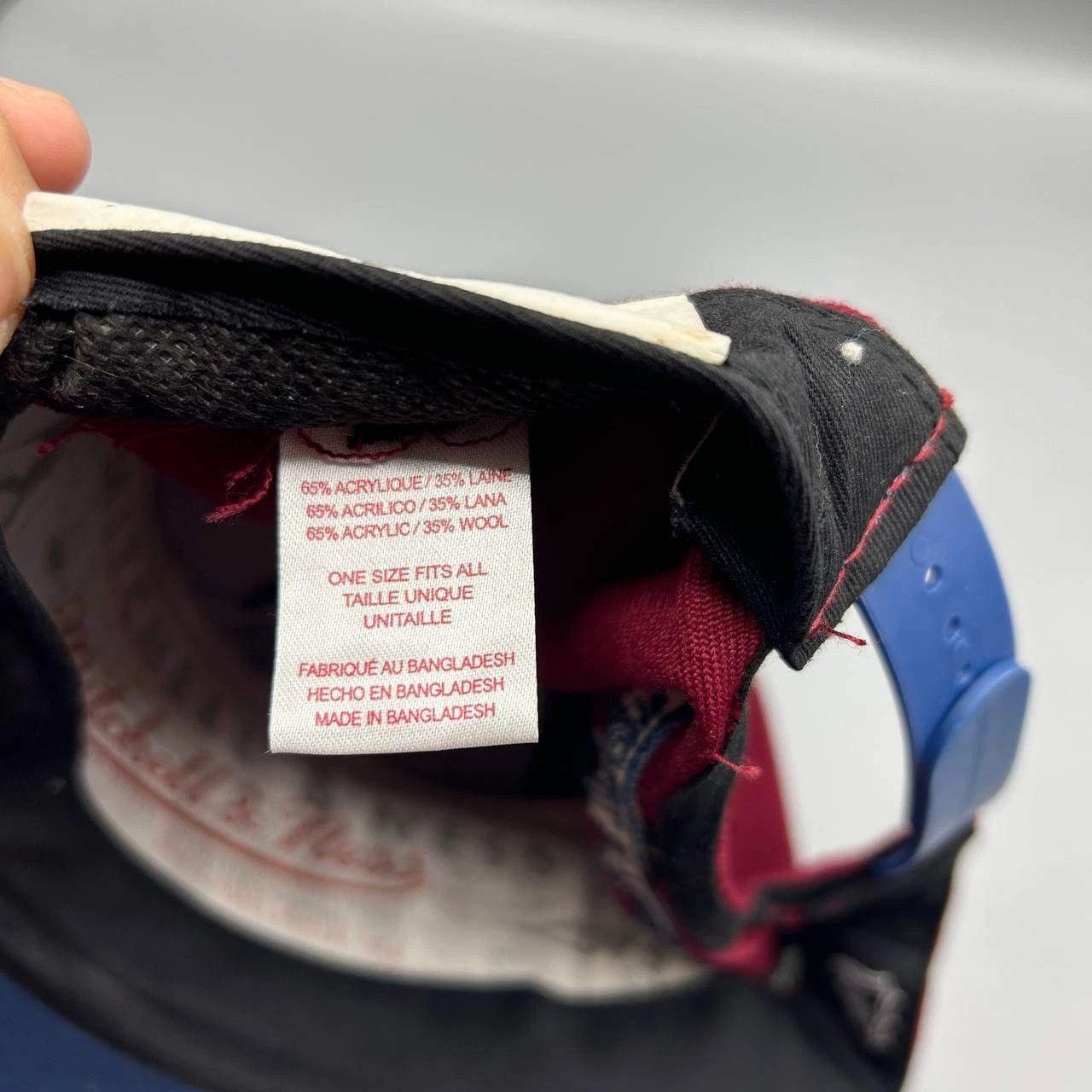 Mitchell & Ness Colorado Avalanche Hat Men Red Blue Embroidered Snap Back Size ONE SIZE - 5 Thumbnail
