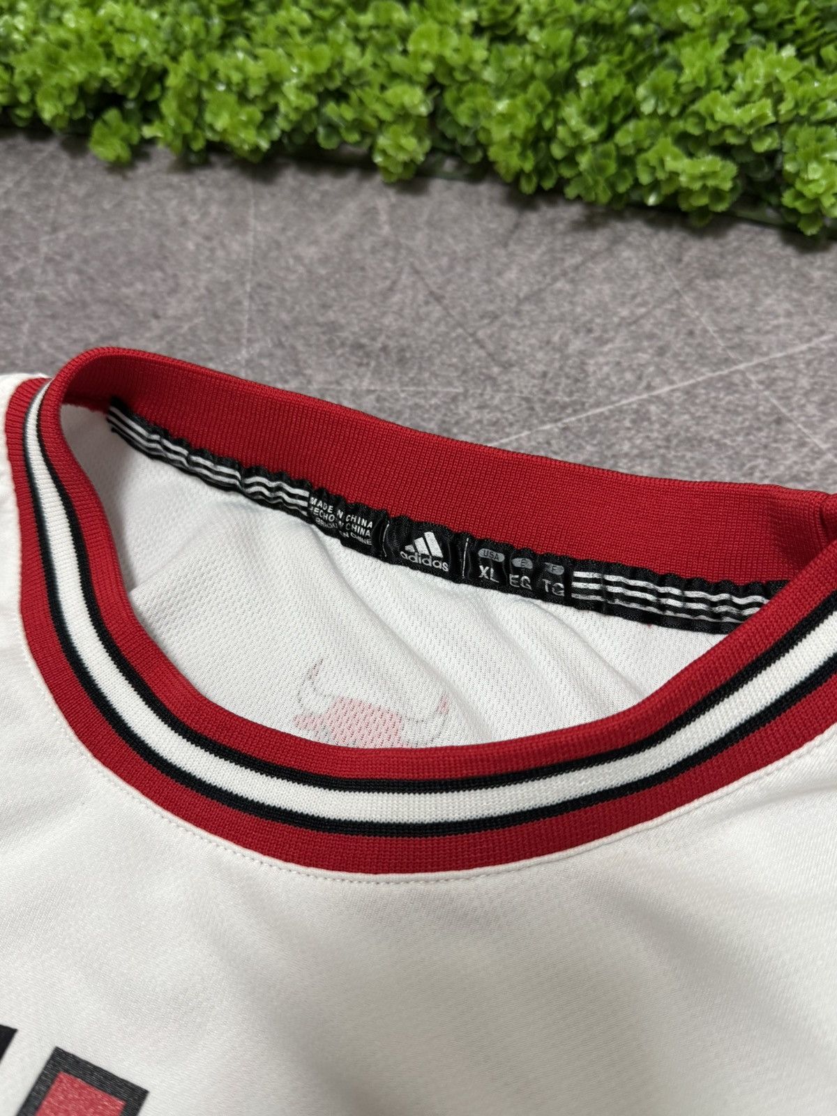 Adidas Adidas ROSE Chicago Bulls Jersey 2012 Size US XL / EU 56 / 4 - 11 Thumbnail
