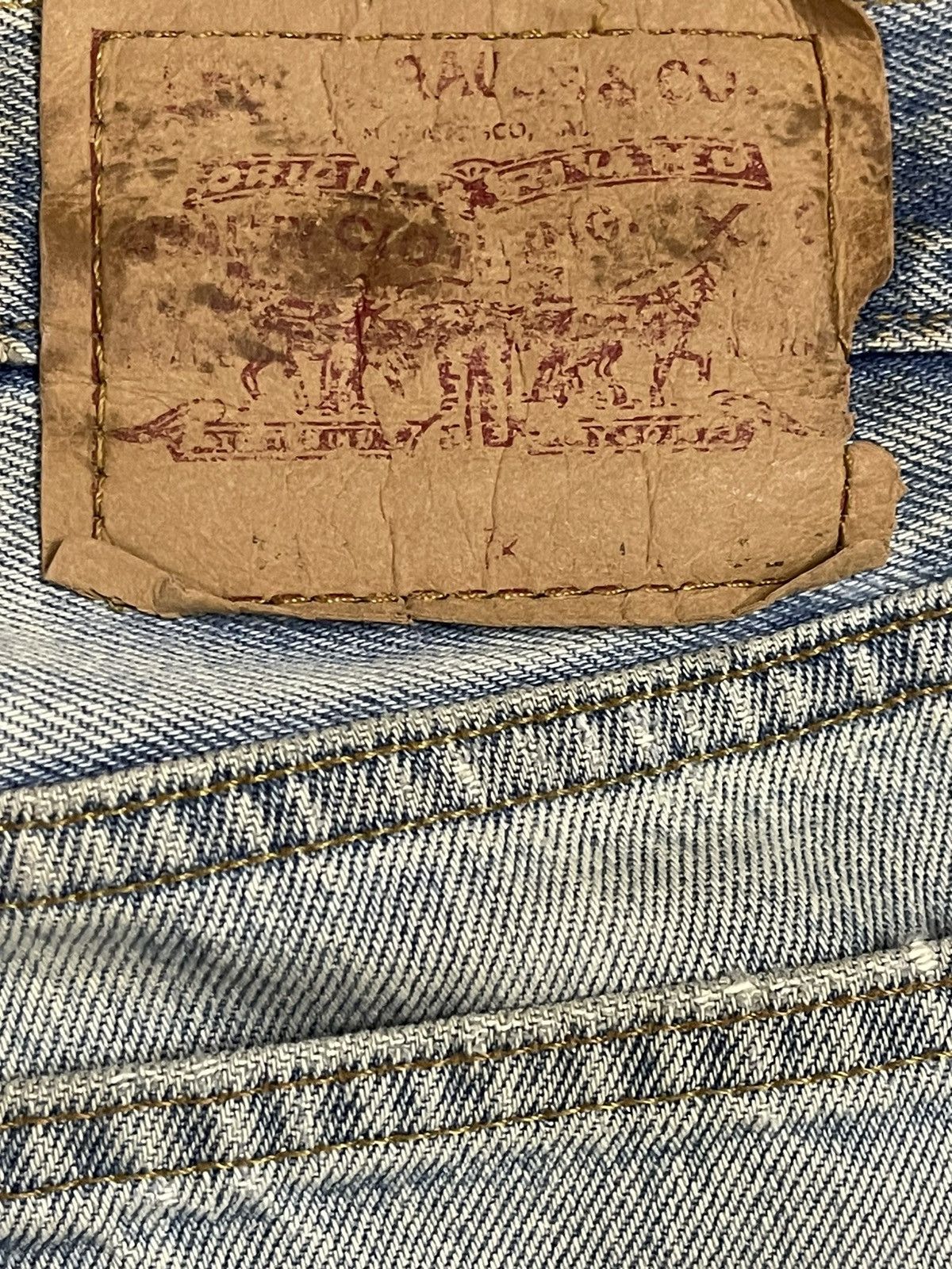 Levi's Vintage Levis Classic Mud Wash Distress Style Jeans Size US 31 - 8 Thumbnail