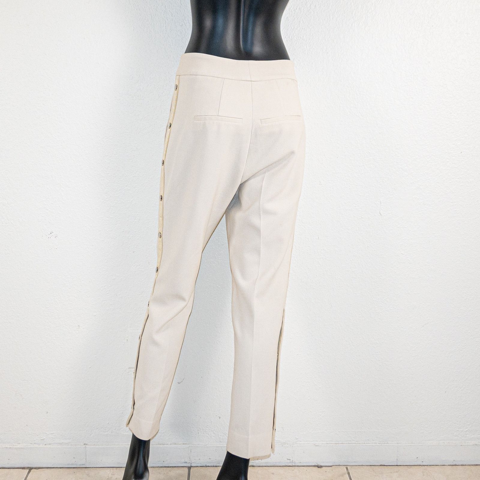Veronica Beard Veronica Beard Side Buttons Trousers in cream beige size 10 Size 32" / US 10 / IT 46 - 5 Thumbnail