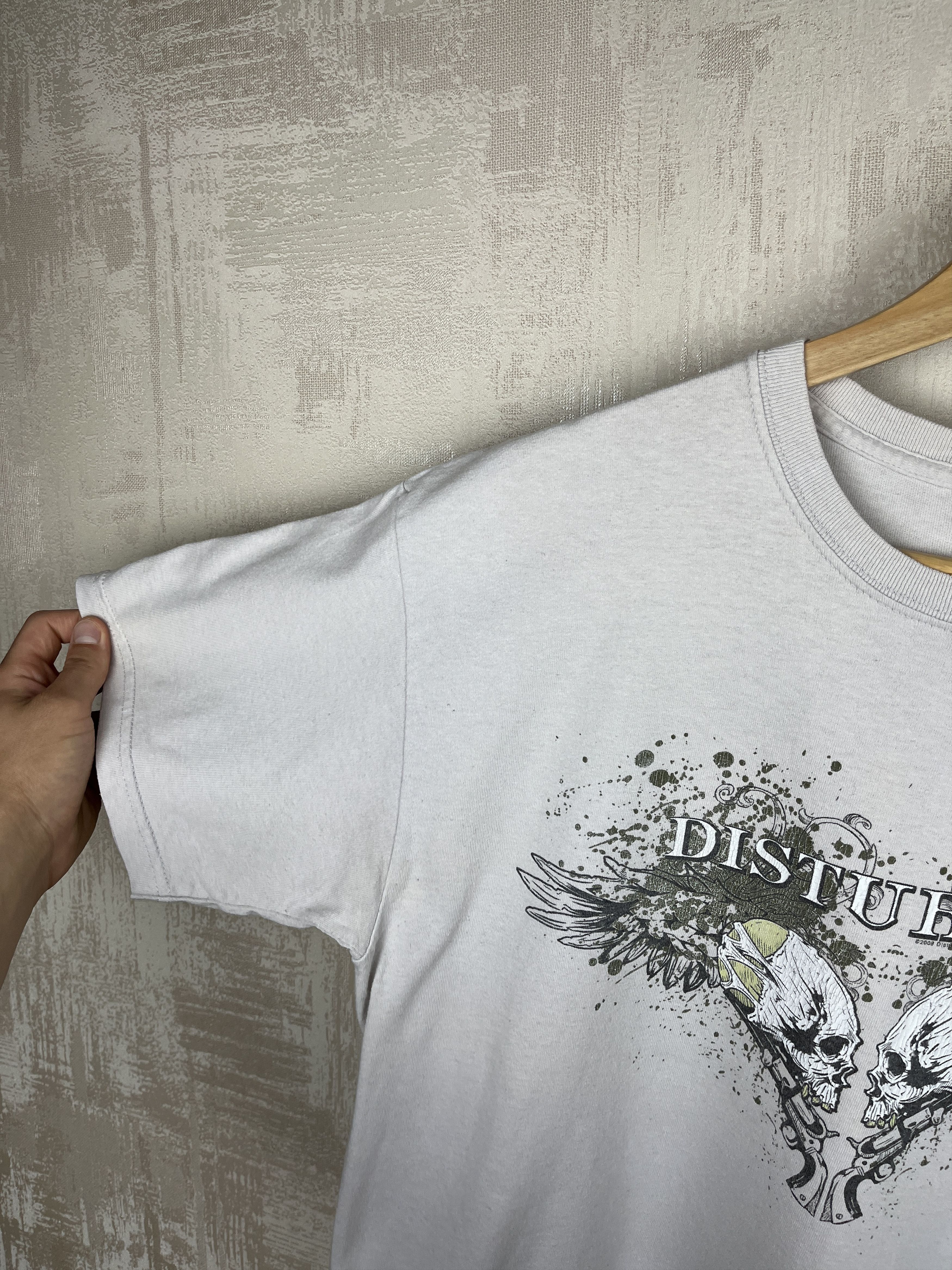 Band Tees Vintage Disturbed Band 2008 T-shirt Size US L / EU 52-54 / 3 - 8 Thumbnail