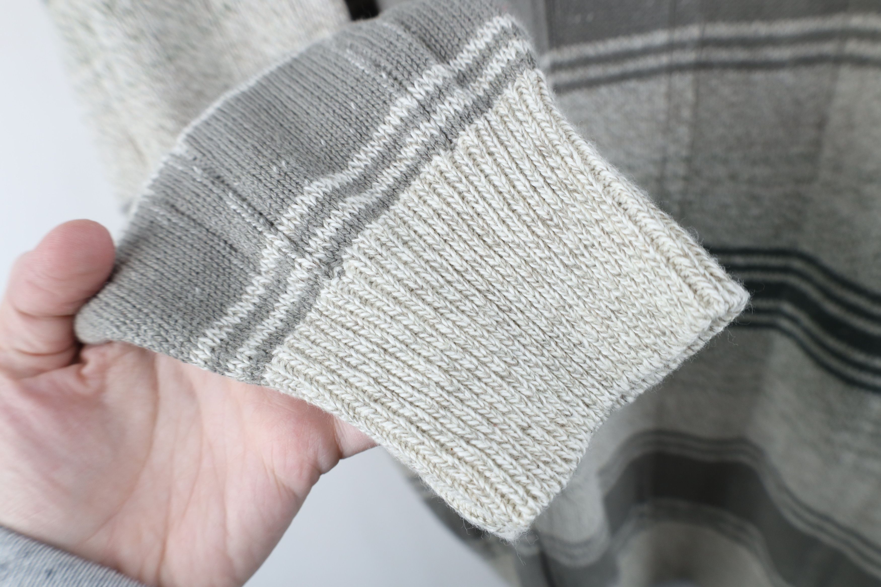 Vintage Vintage 90s Streetwear Ribbed Knit Crewneck Sweater USA Size US XL / EU 56 / 4 - 5 Thumbnail