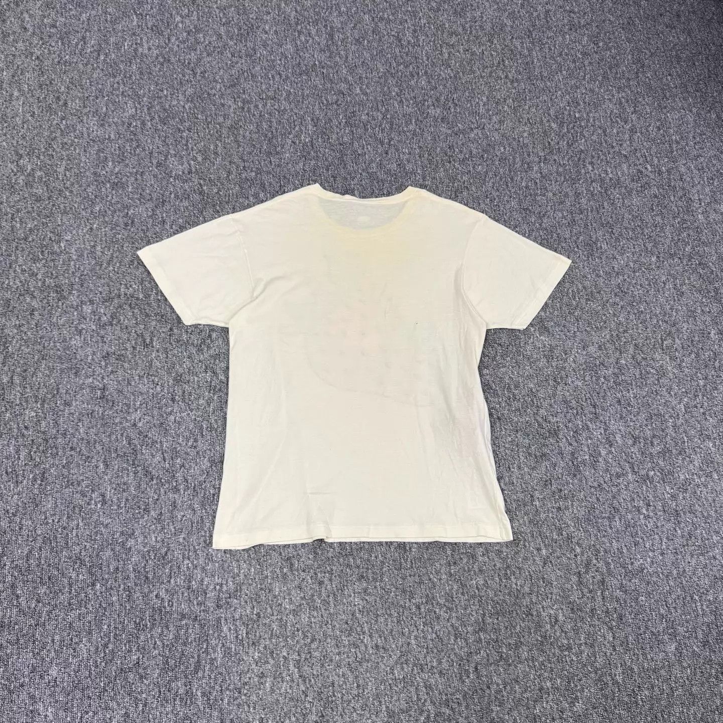 Gucci Gucci Strawberry Sequin Trim SS T-shirt XXS Size US XXS / EU 40 - 2 Thumbnail