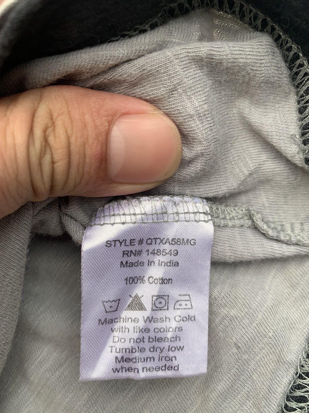 If Six Was Nine × Japanese Brand QUILTED GIRAFFE V NECK POEM Size US XL / EU 56 / 4 - 6 Thumbnail