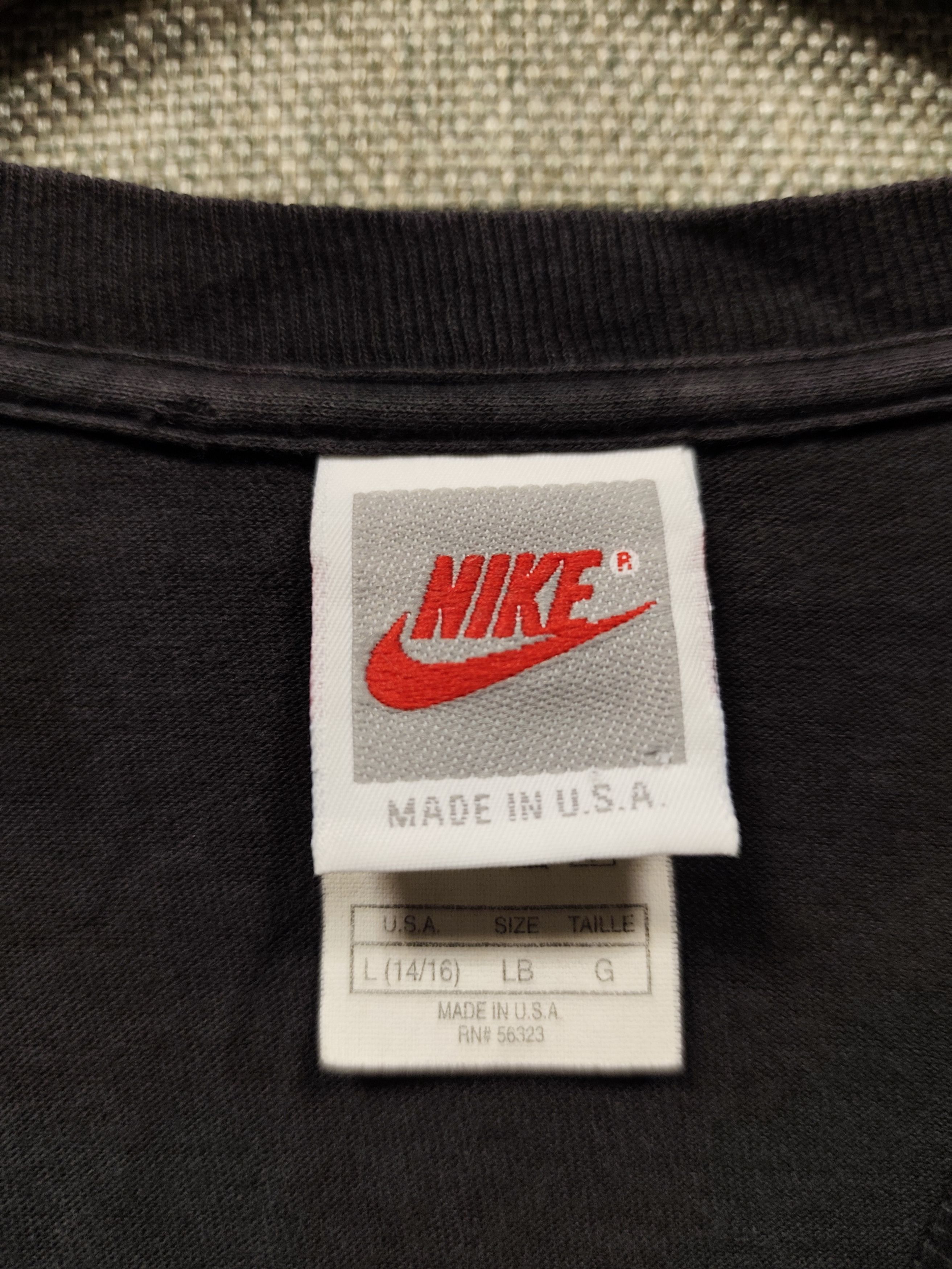 NBA Vintage 90s t shirt nike Chris Webber Size US M / EU 48-50 / 2 - 5 Thumbnail