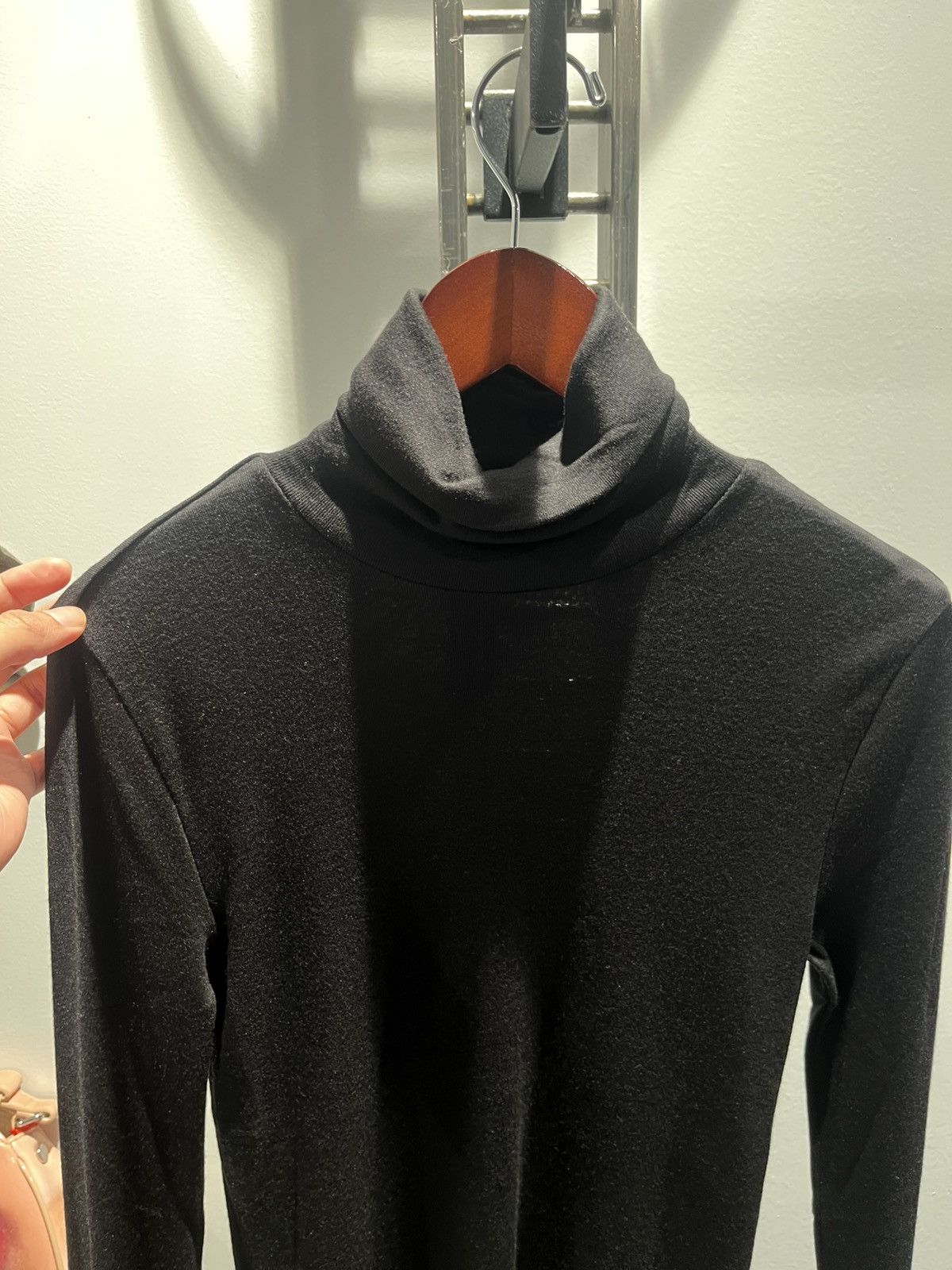 Helmut Lang Helmut Lang Long Sleeve Turtleneck Size XS / US 0-2 / IT 36-38 - 3 Thumbnail