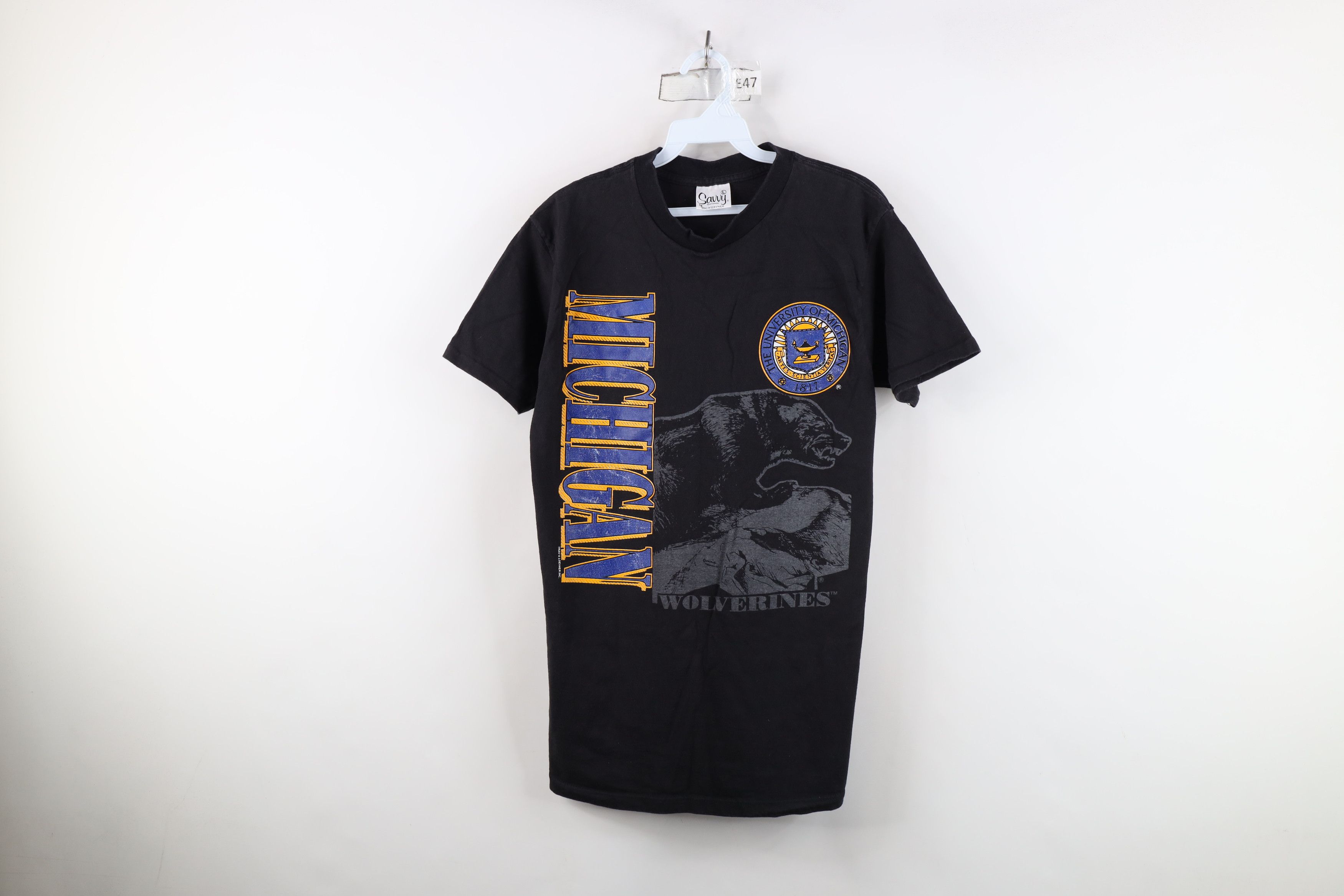 Vintage Vintage 90s Spell University of Michigan T-Shirt Black USA Size US L / EU 52-54 / 3 - 1 Thumbnail