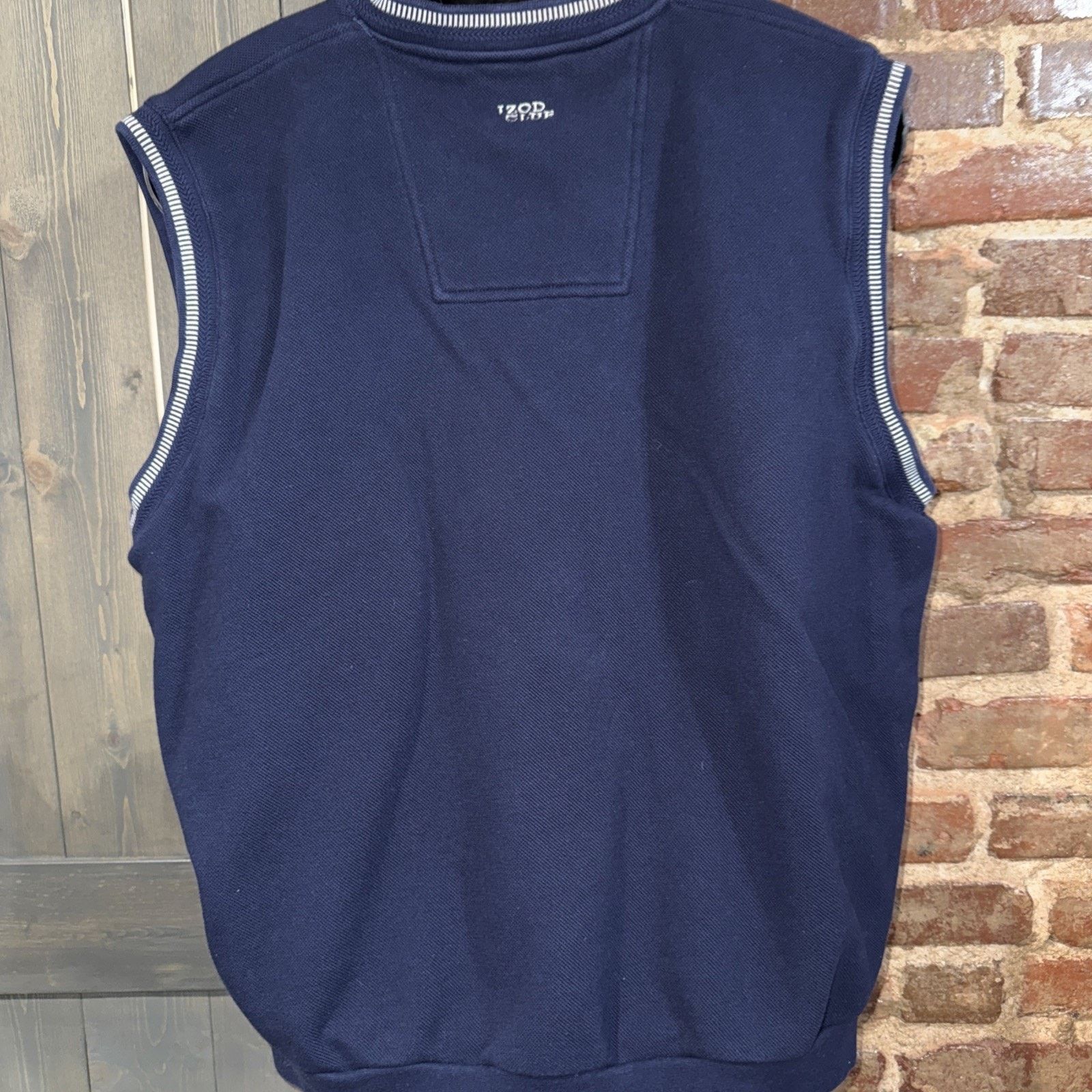 Izod Navy Golf Vest Sz 2XL W/ Merrill Lynch Embroidered EUC Money Size US XXL / EU 58 / 5 - 4 Thumbnail