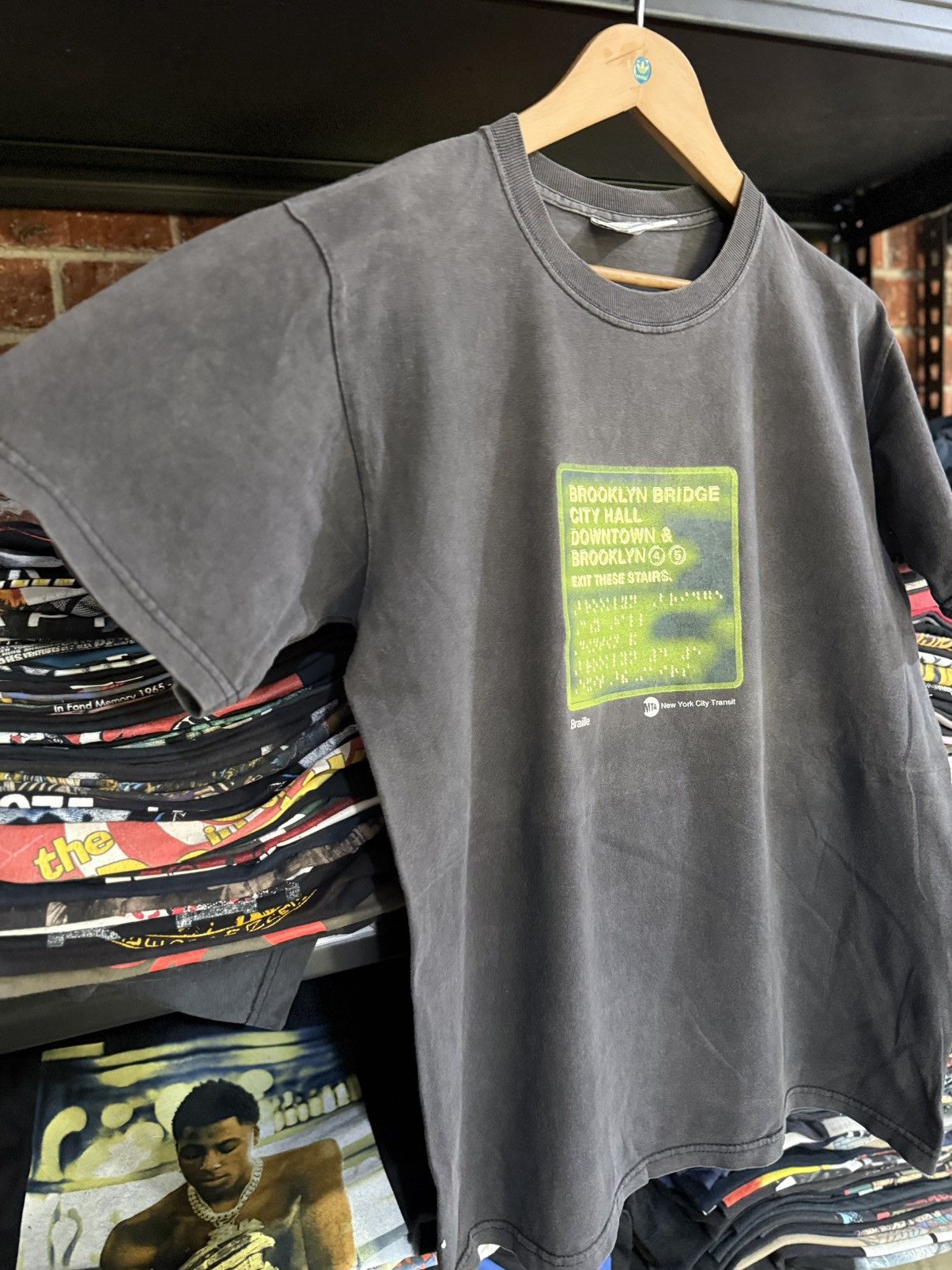 Vintage Thrashed Subway Live NYC braille Sun Faded Tee Size US M / EU 48-50 / 2 - 6 Thumbnail