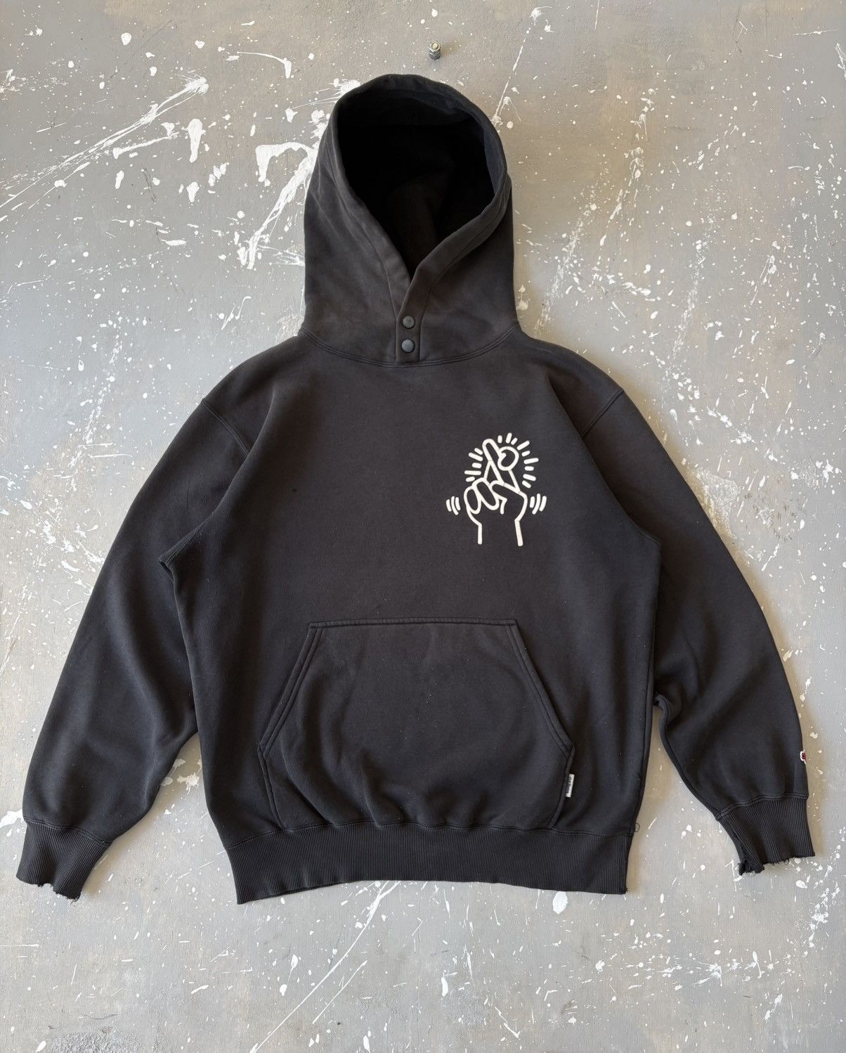 Keith Haring Vintage Distressed Faded Keith Haring Hoodie Sweatshirt Size US M / EU 48-50 / 2 - 1 Thumbnail