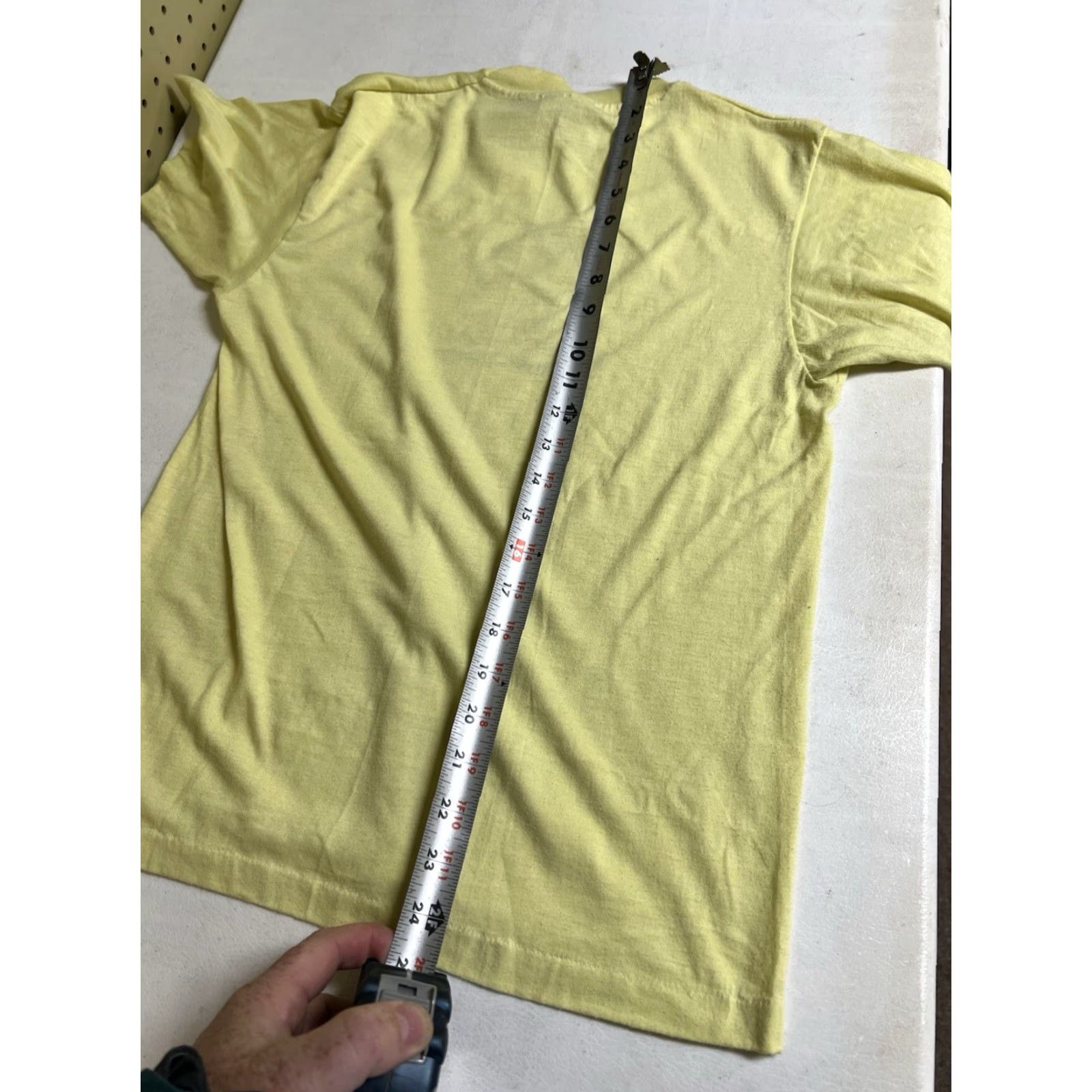 Hanes VINTAGE Hanes T-Shirt Dublin New Hampshire Town Hall Yellow M Crew Neck Short Sleeve Graphic Print Mens Size US M / EU 48-50 / 2 - 6 Thumbnail