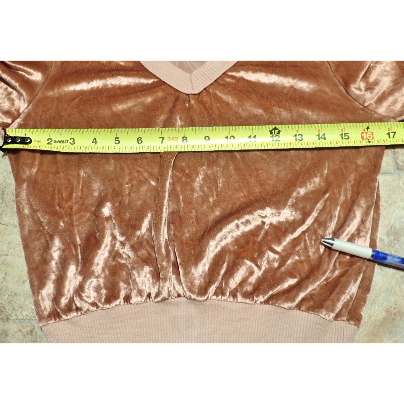 Velour VINTAGE Ms. Ronnie Velour Sweater Rockabilly 60s Velvet V-Neck Womens XS/S 1960s Metallic Shimmer Gift-Ready Mens? (Note: Remove extraneous) Size XS / US 0-2 / IT 36-38 - 7 Thumbnail
