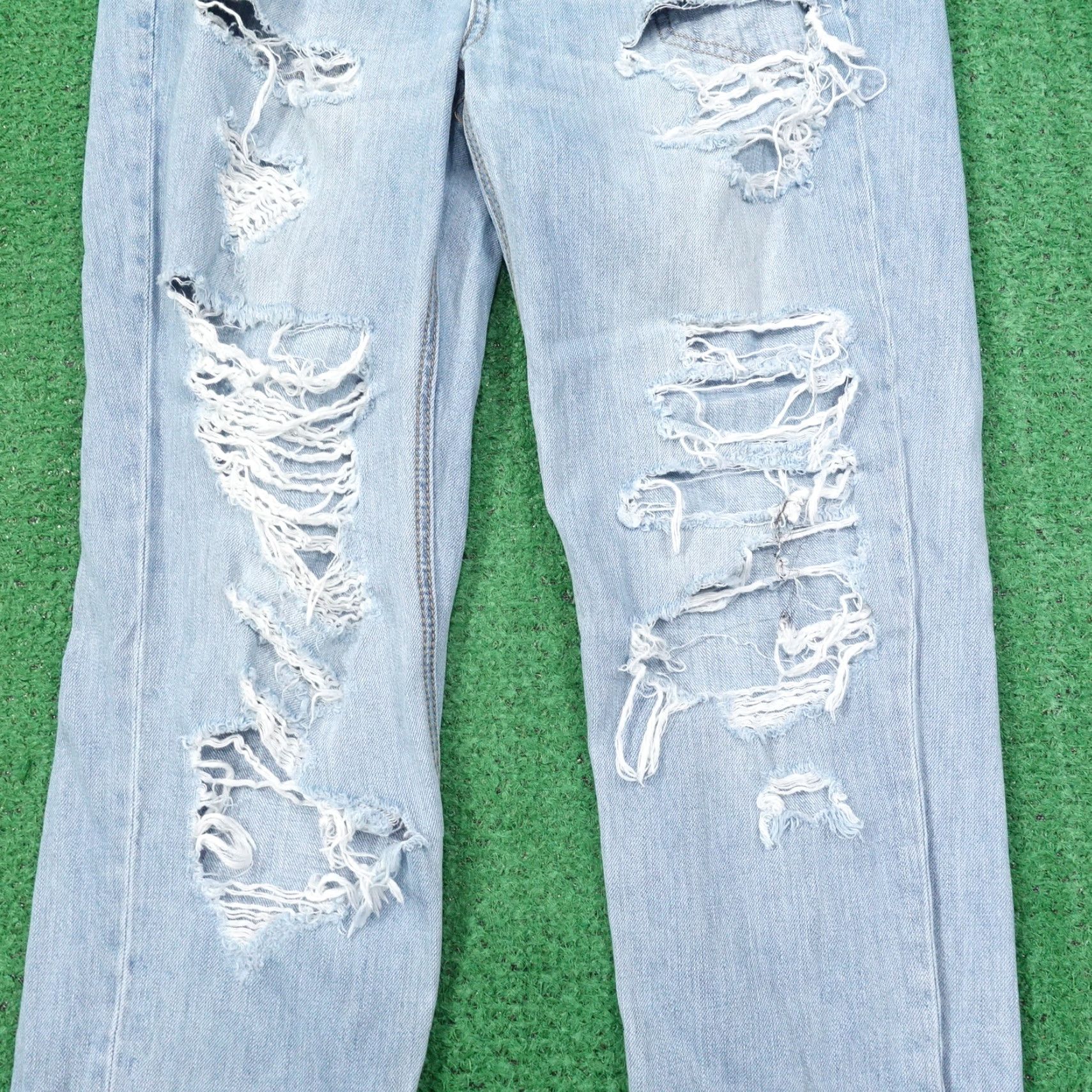 American Eagle Outfitters VINTAGE American Eagle Women’s Jeans Size 2 Regular Fit Blue Denim 28 Inseam Size 26" / US 2 / IT 38 - 2 Thumbnail