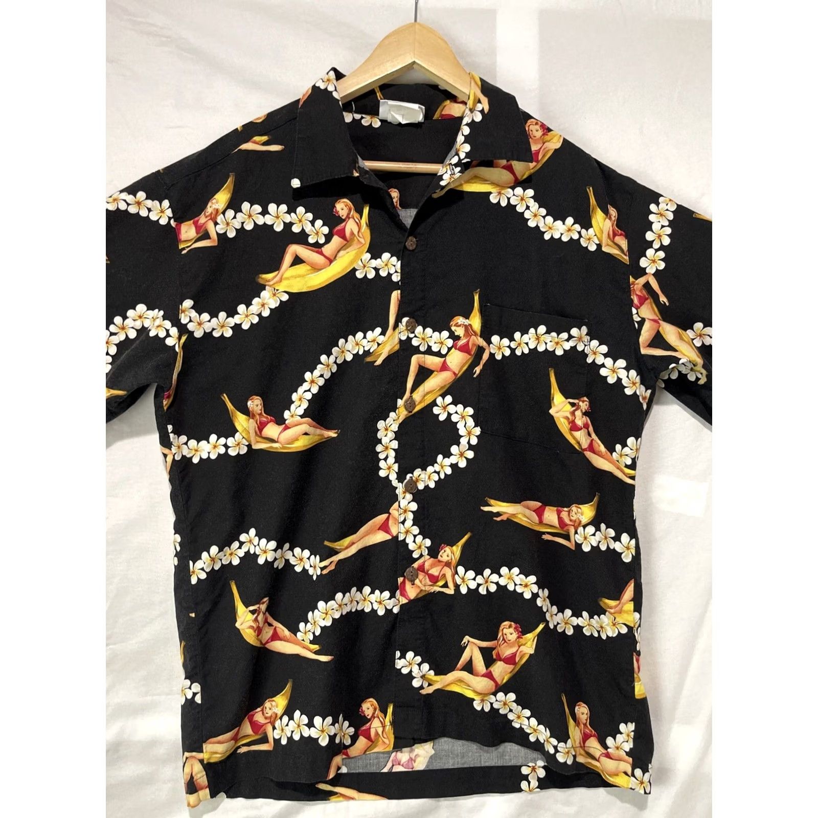 Vintage VINTAGE Murf Mens Shirt XL Hawaiian Floral Short Sleeve Button-Up Collared Beach California XLGirls? Size US XL / EU 56 / 4 - 2 Thumbnail