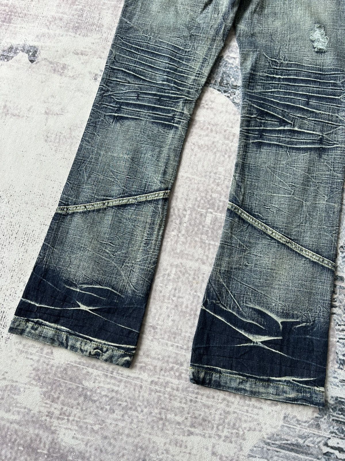 14th Addiction Flared Distressed Faded Wash Black Erown Jeans Size US 31 - 15 Thumbnail