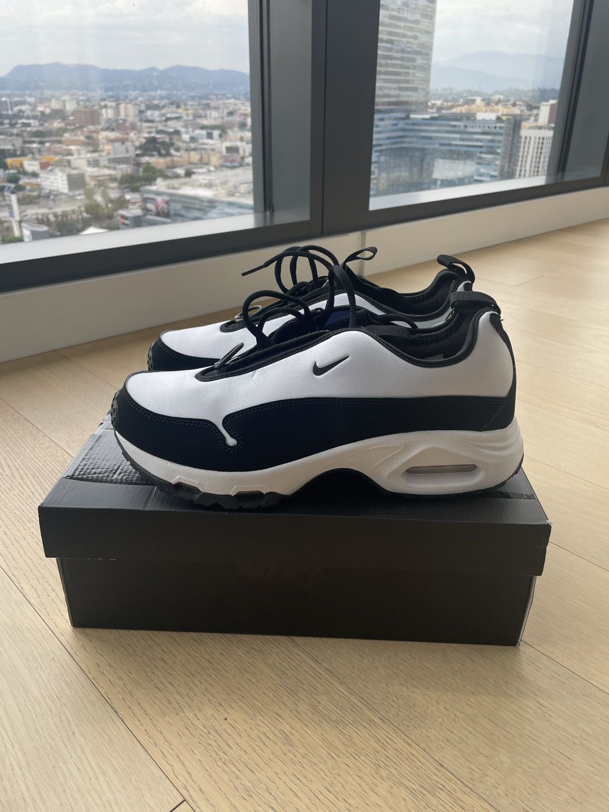 Comme des Garcons × Nike Nike Air Max Sunder x CDG Size US 9.5 / EU 42-43 - 2 Thumbnail