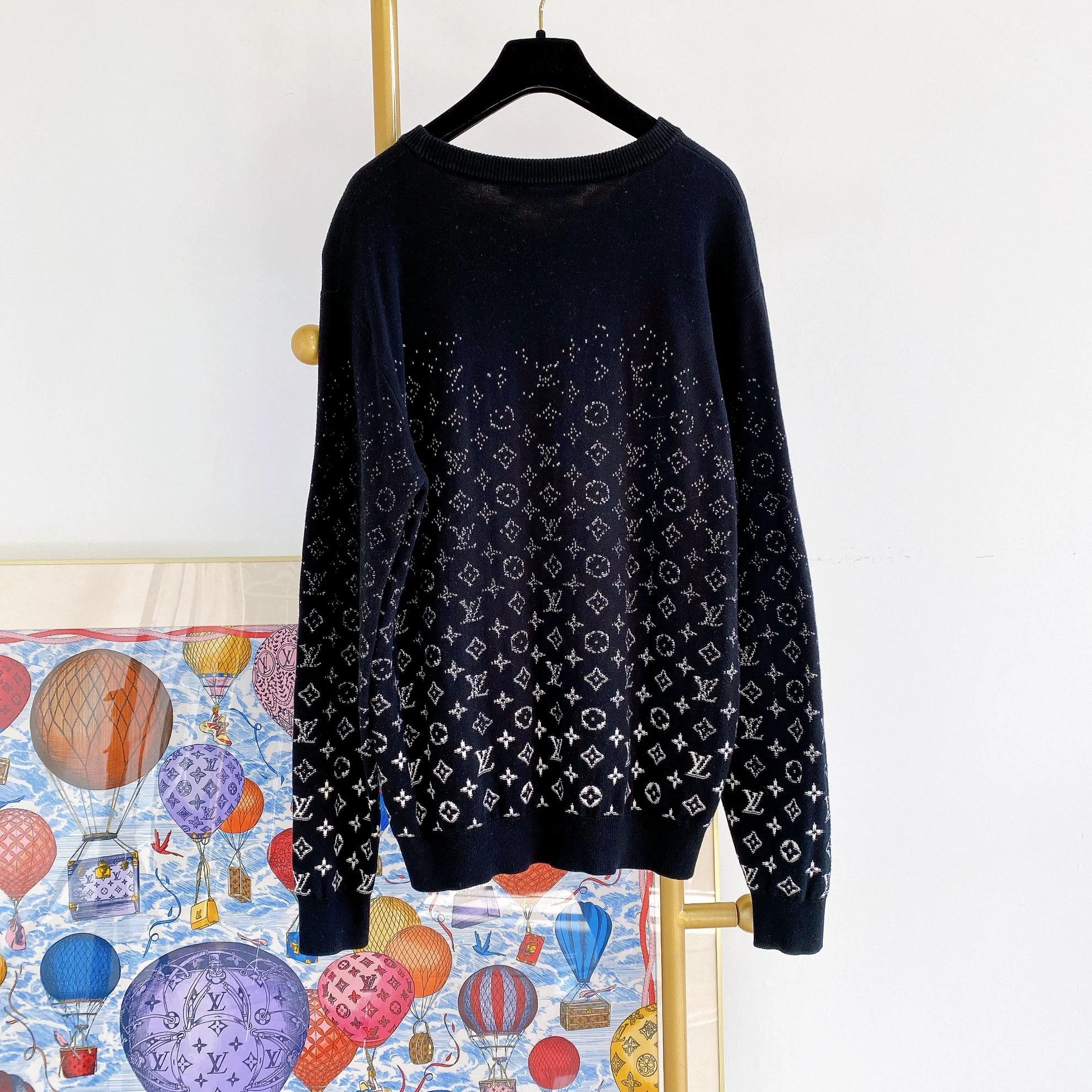 Louis Vuitton Louis Vuitton Black All Over Logo Knit Top M Size US M / EU 48-50 / 2 - 2 Thumbnail