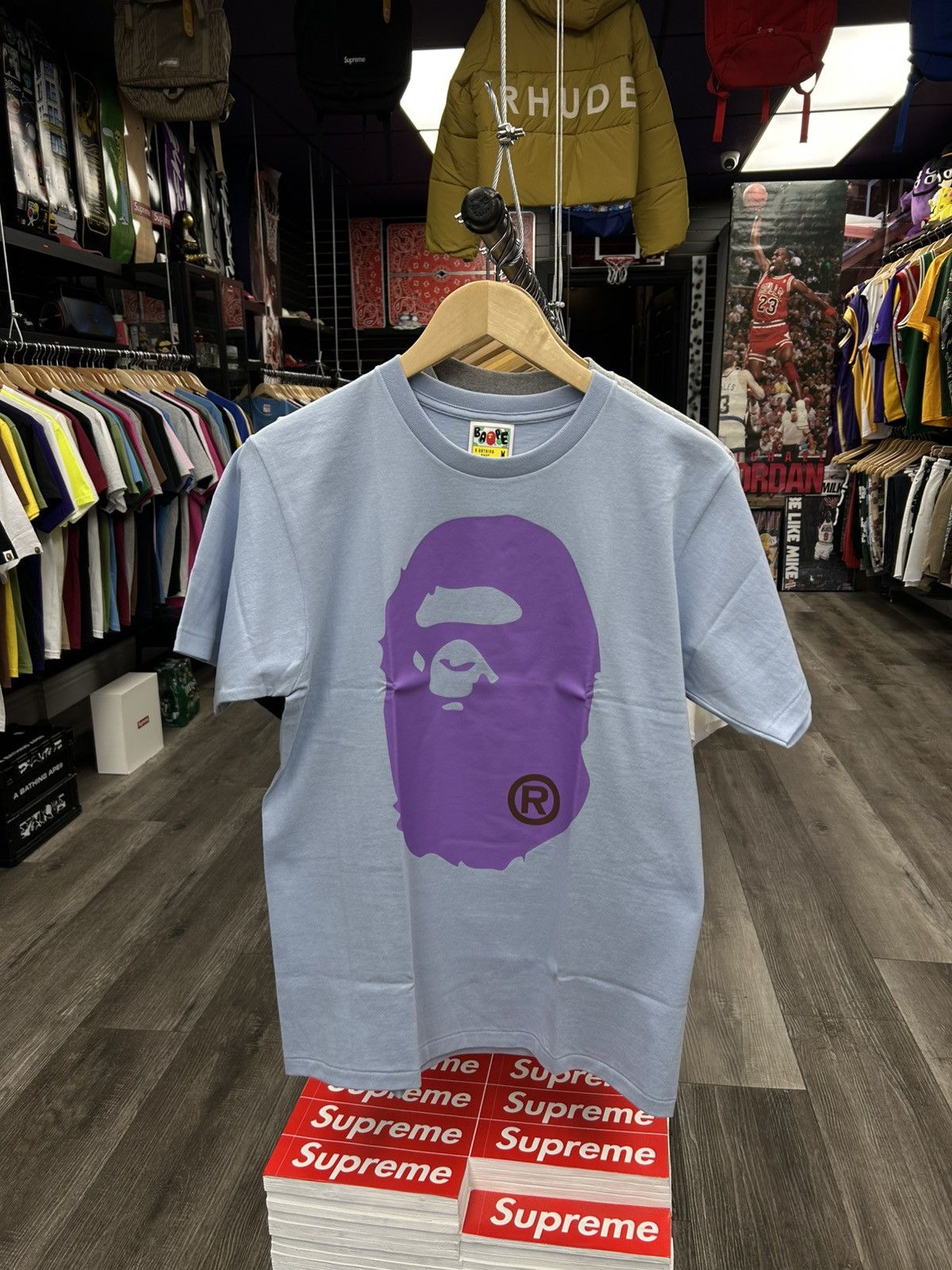 Bape Bape “Ape” T-shirt Size US M / EU 48-50 / 2 - 1 Thumbnail