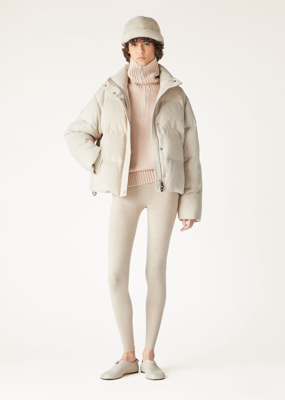 Loro Piana o1srvl11e0126 FAO3645 Suede Padded Jacket in Beige Size S / US 4 / IT 40 - 4 Thumbnail
