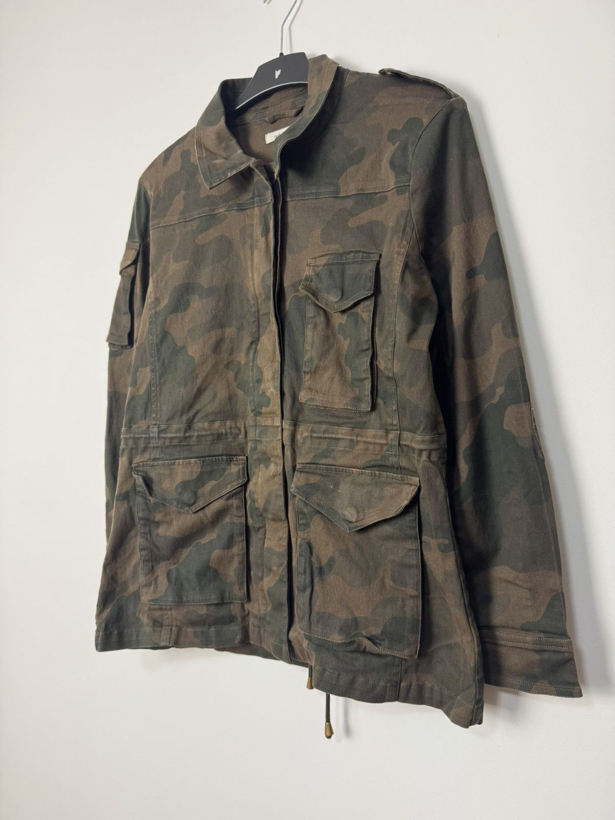 Japanese Brand Military camo cargo multi pocket jacket Avan Garde Japanese Size US S / EU 44-46 / 1 - 2 Thumbnail