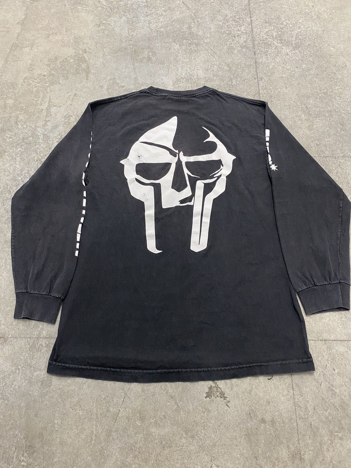 The Hundreds The hundreds x MF DOOM long sleeve Size US M / EU 48-50 / 2 - 1 Thumbnail