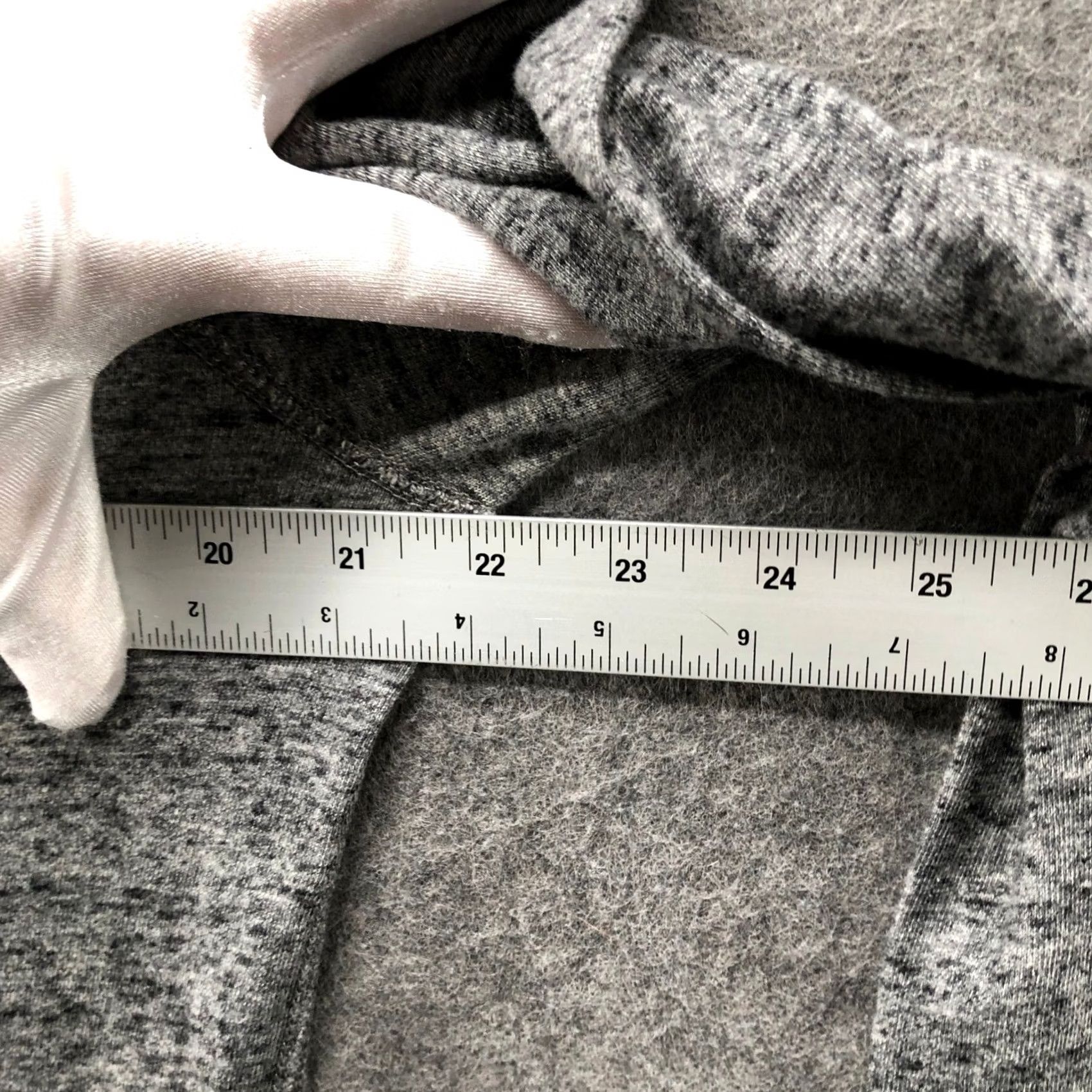 J.Crew J. Crew Henley Long Sleeve T-Shirt Mens M Gray Heather Knit Cotton Size US M / EU 48-50 / 2 - 7 Thumbnail