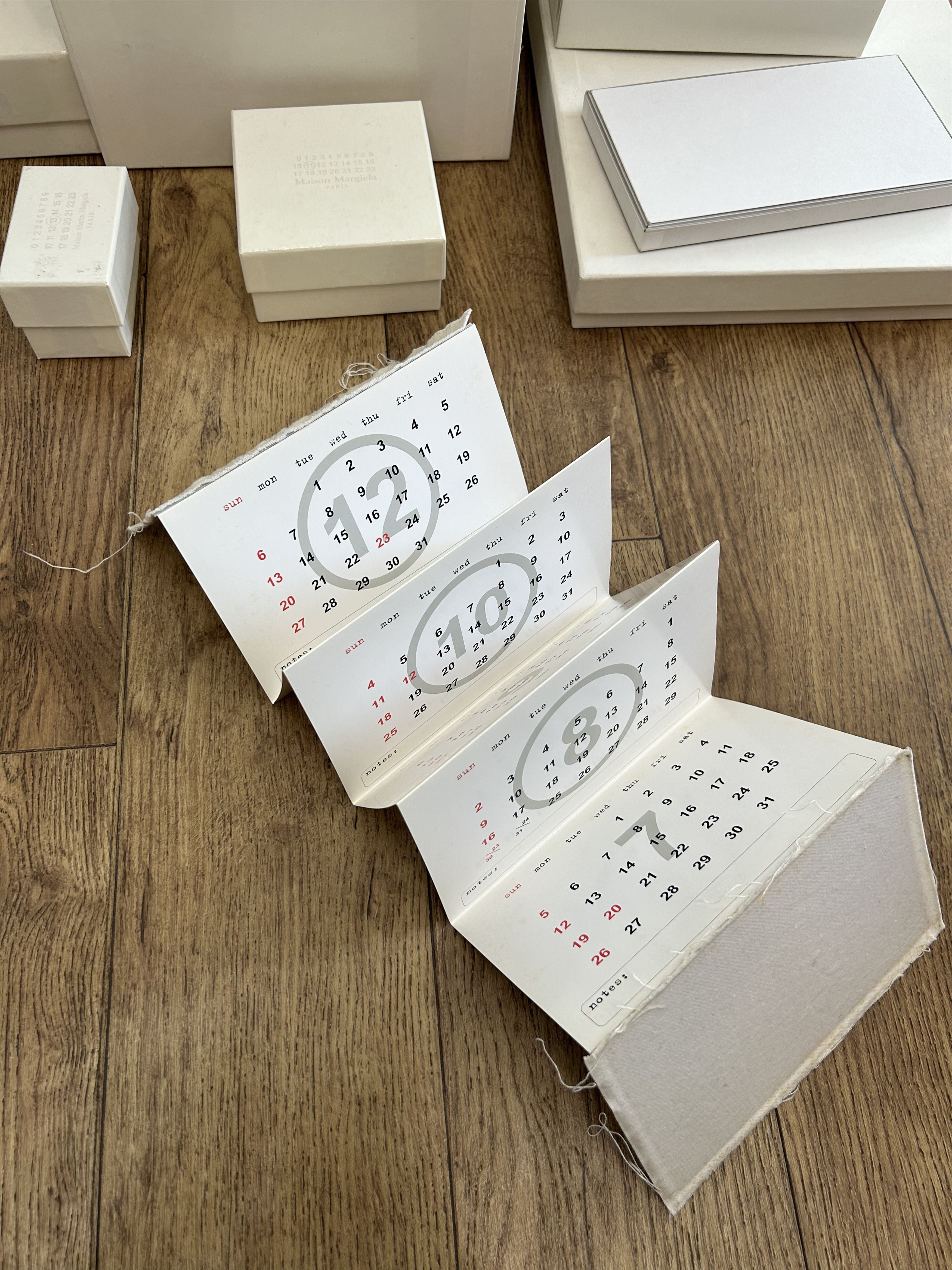 Maison Margiela MAISON MARGIELA 13 Desk Calendar (2009) Size ONE SIZE - 2 Thumbnail