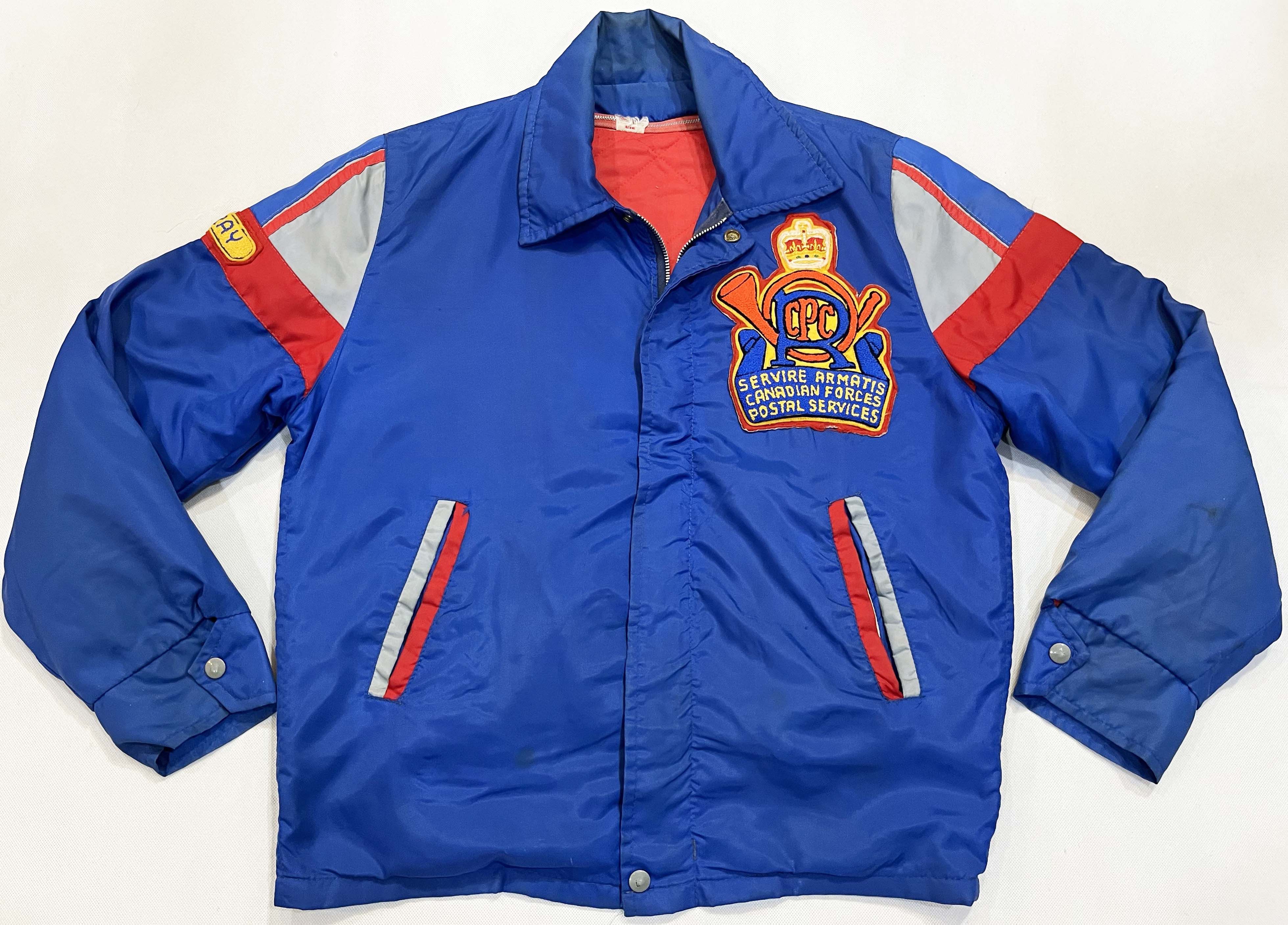 Vintage Vintage Canadian Forces Postal Services Full Zip Jacket Size US L / EU 52-54 / 3 - 1 Thumbnail