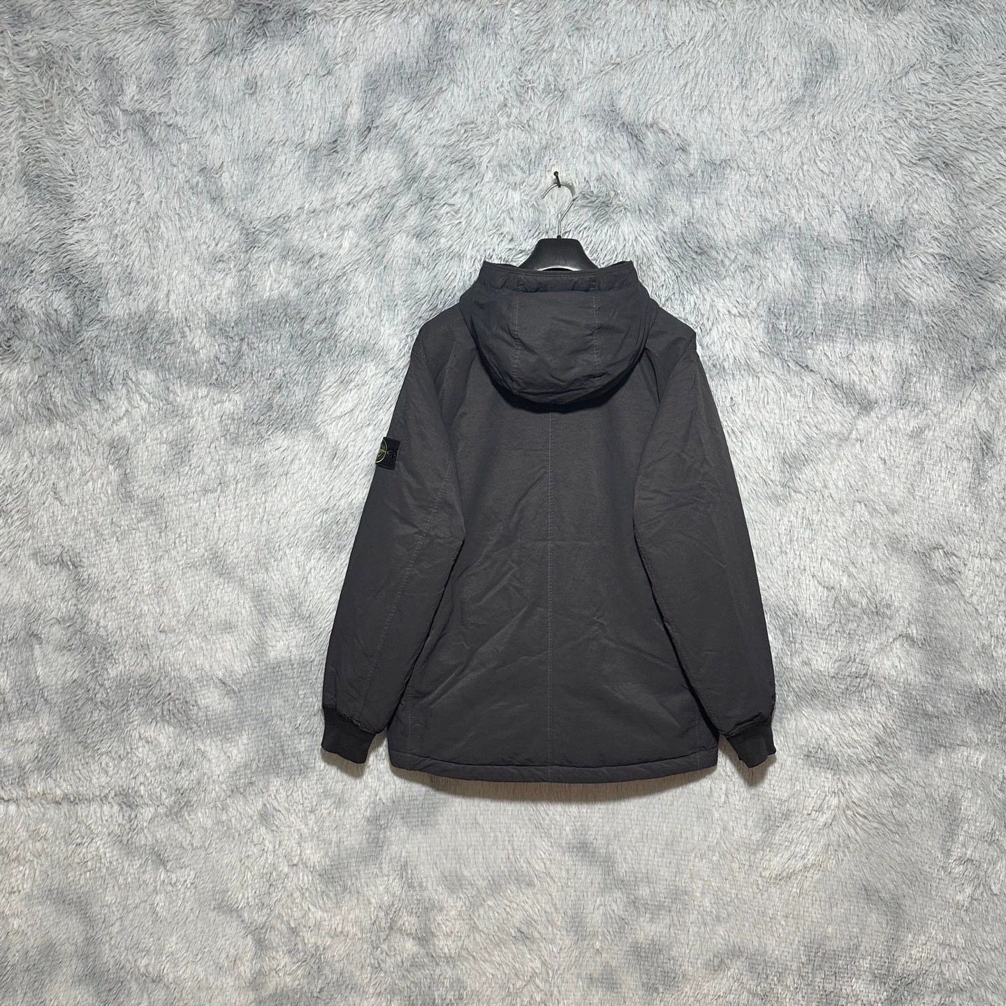 Stone Island stone island hooded down jacket in carbon black Size US L / EU 52-54 / 3 - 2 Thumbnail