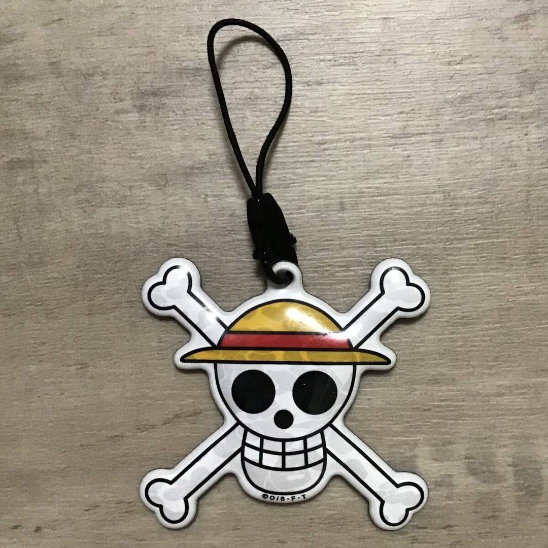 Bape BAPE × One Piece Luffy Pirate Flag Mobile Cleaner Strap Size ONE SIZE - 1 Thumbnail