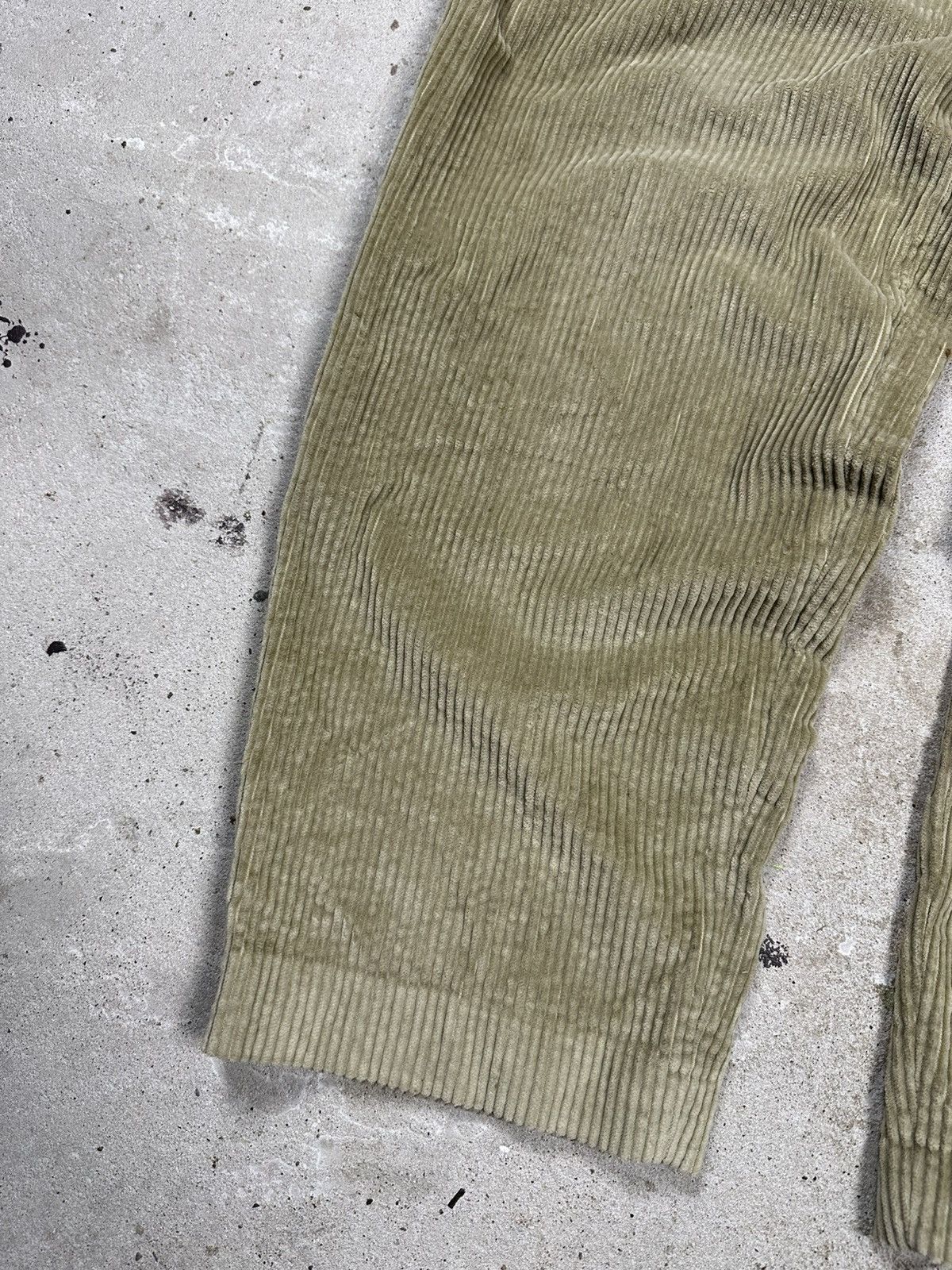 Yves Saint Laurent Vintage 90s Yves Saint Laurent Baggy Corduroy Beige Pants Size US 34 / EU 50 - 4 Thumbnail